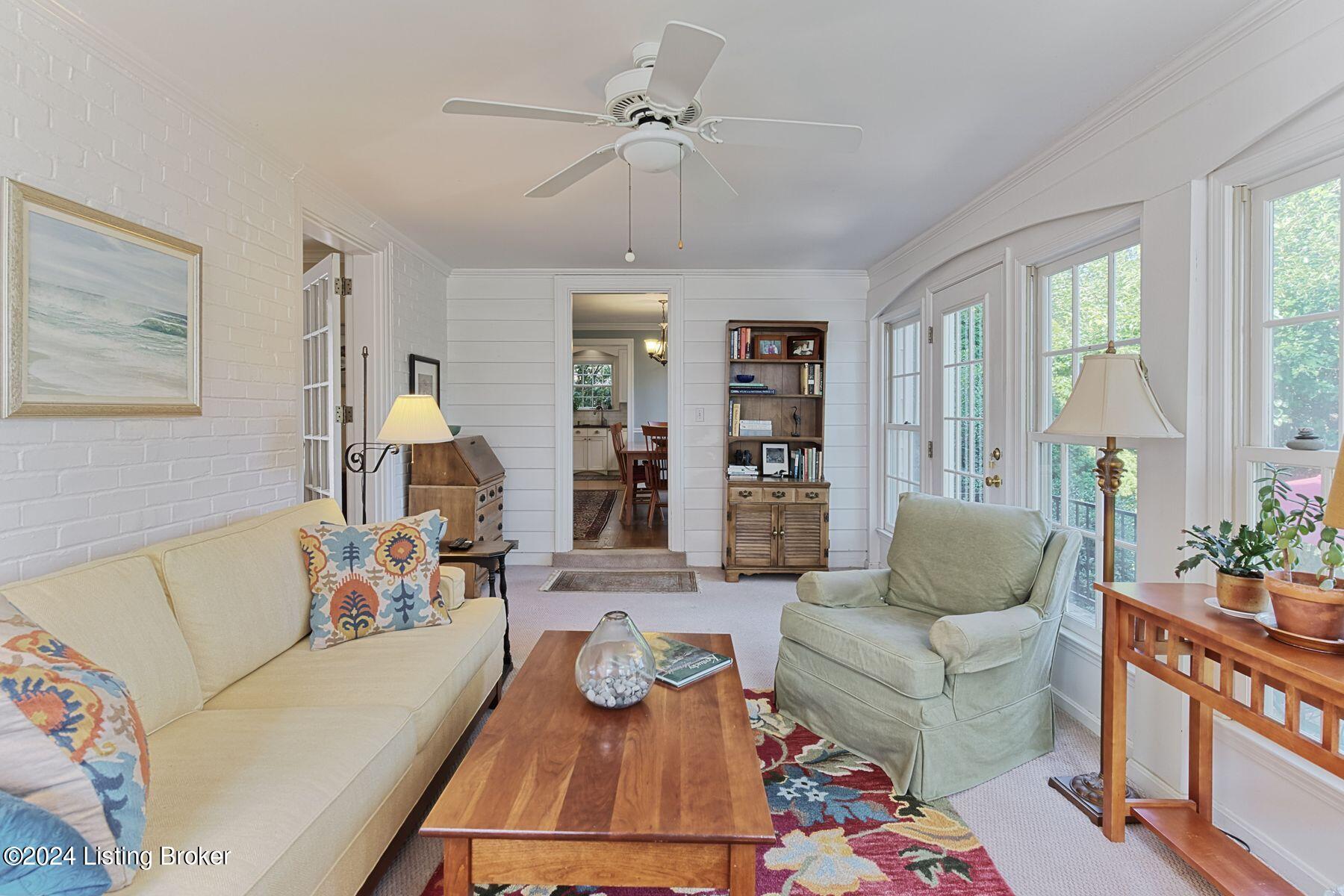2549 Seneca Dr