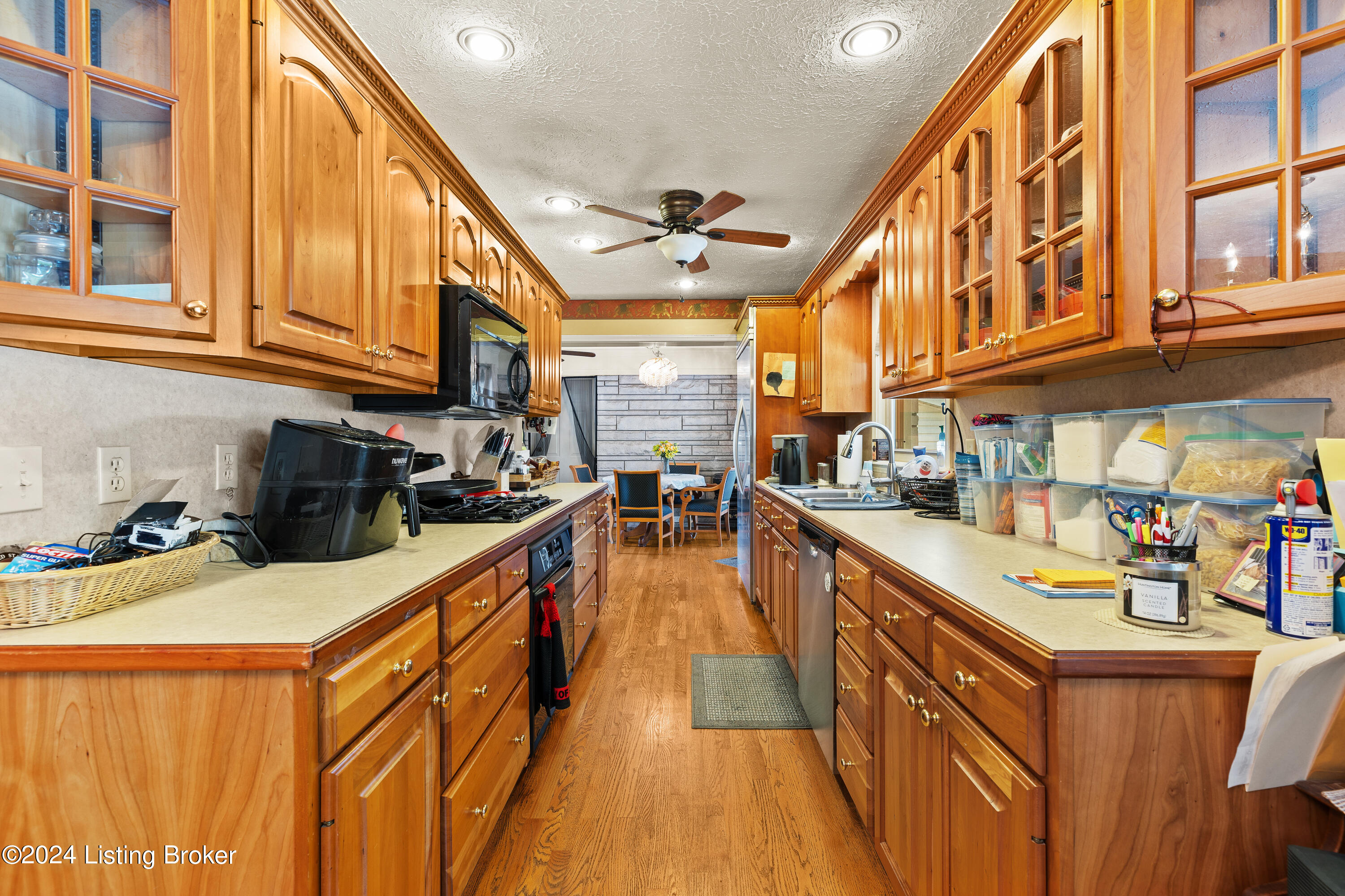 4508 Starlite Ln