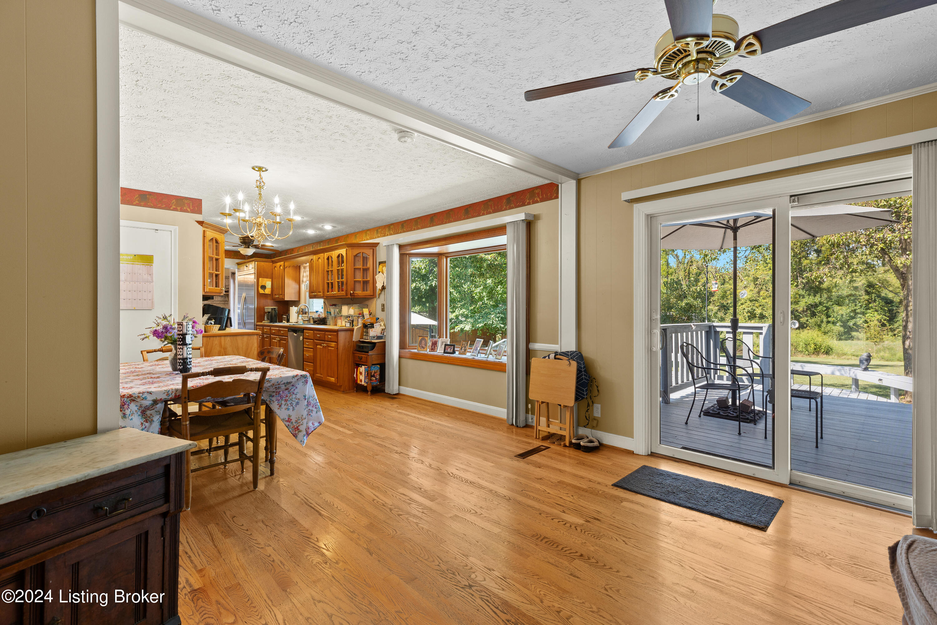 4508 Starlite Ln