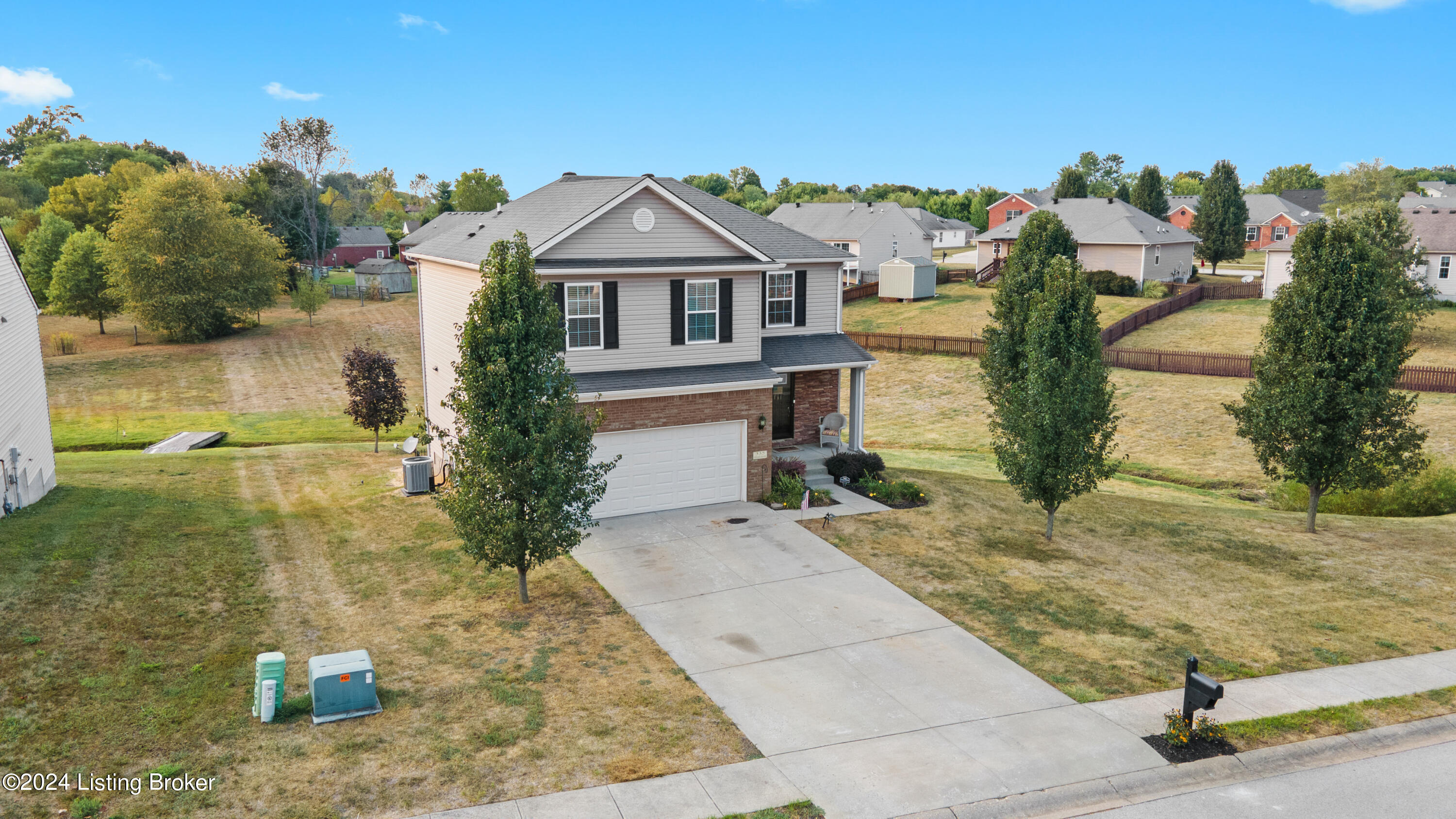 335 Tipperary Crossing