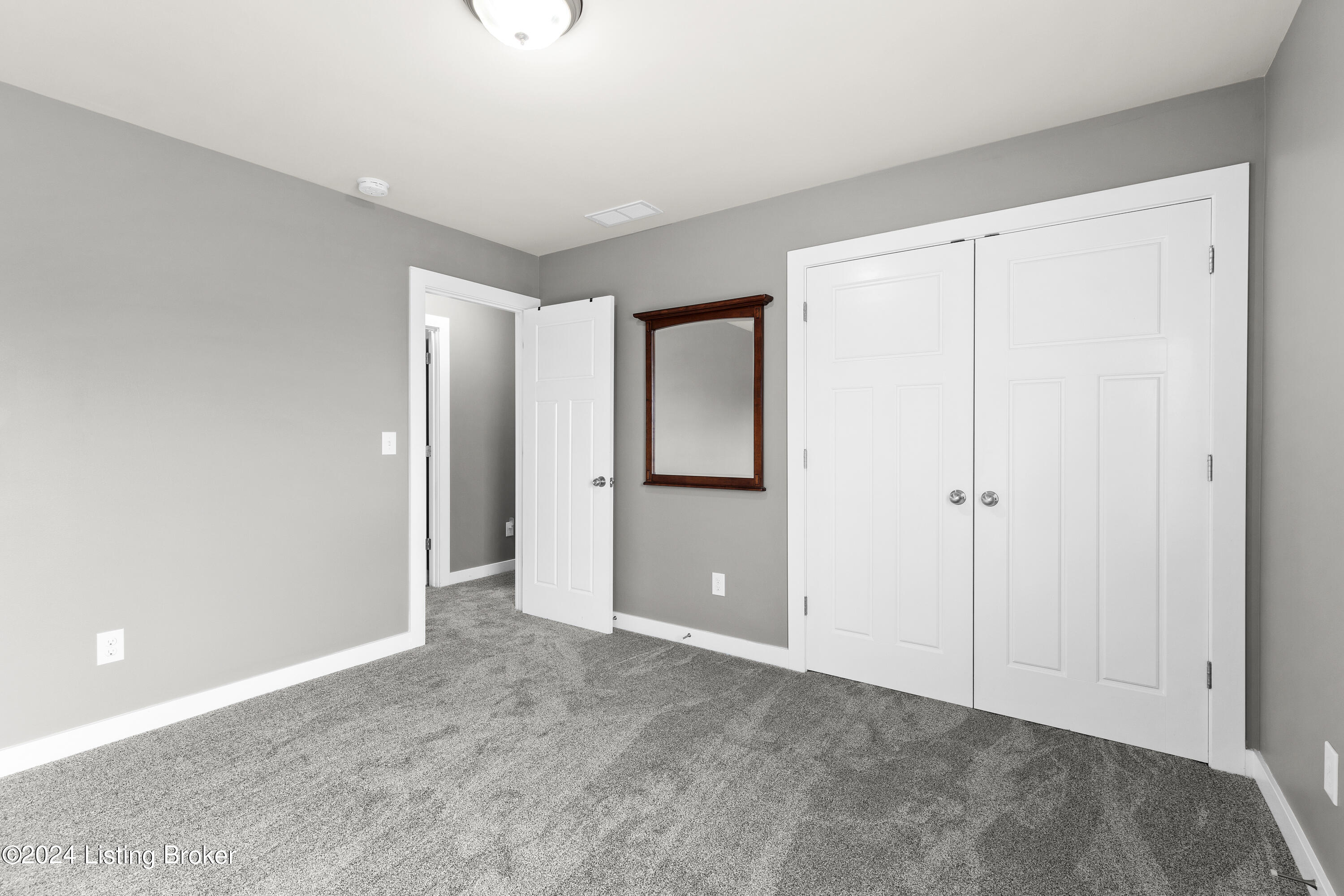 335 Tipperary Crossing