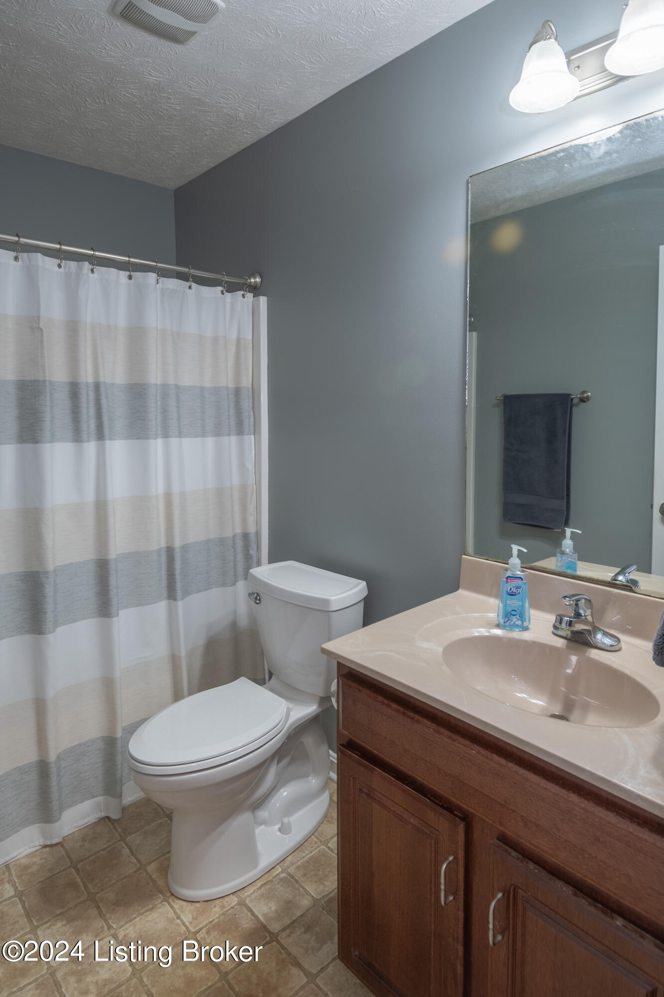 308 Mallard Lake Blvd