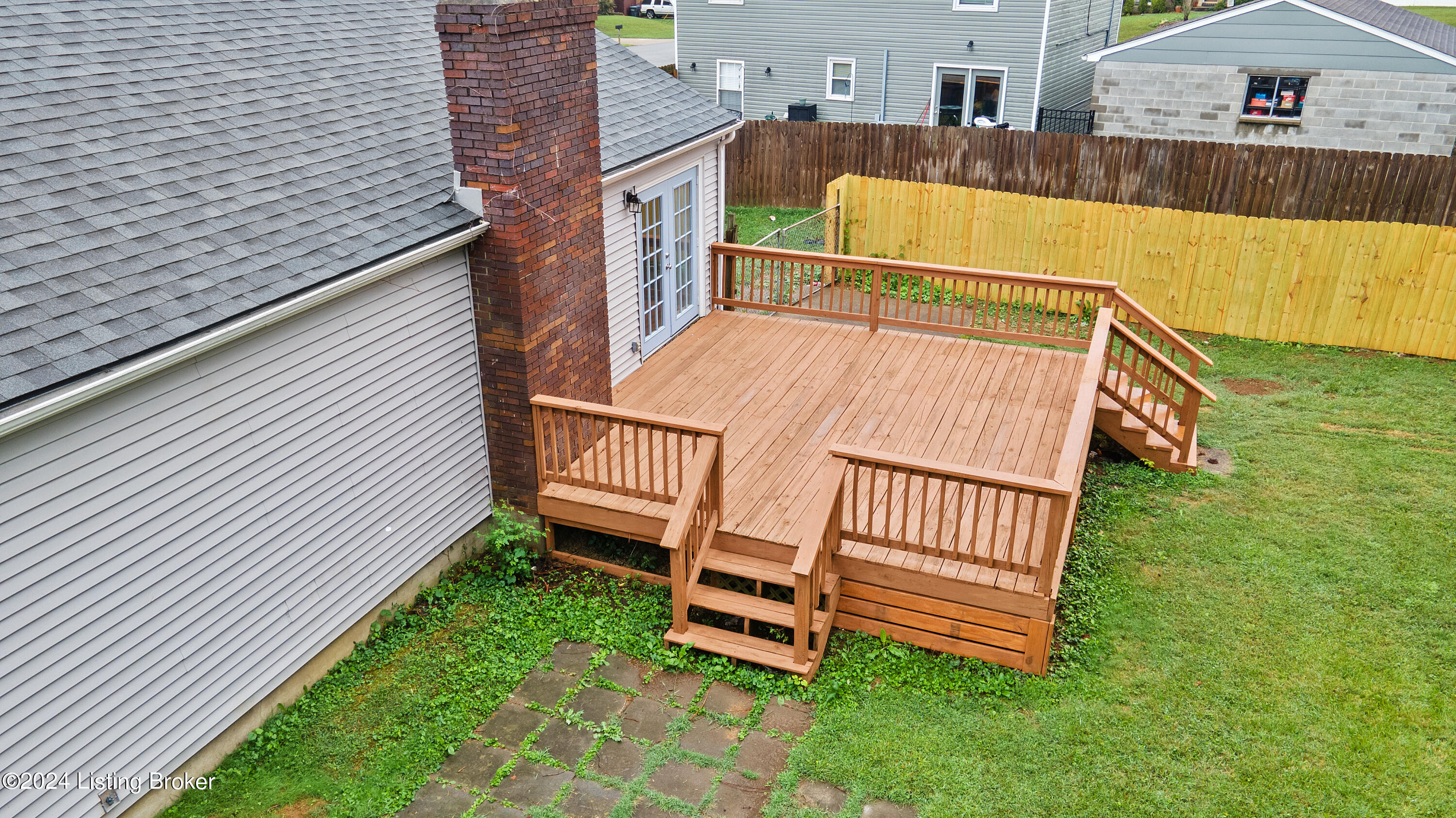 8607 Gainsborough Dr