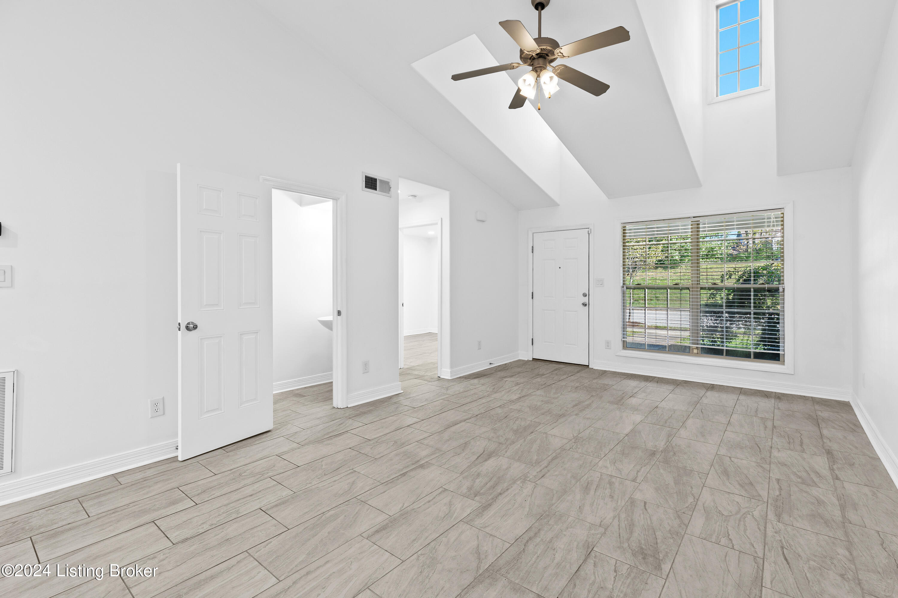 1337 Russell Springs Dr