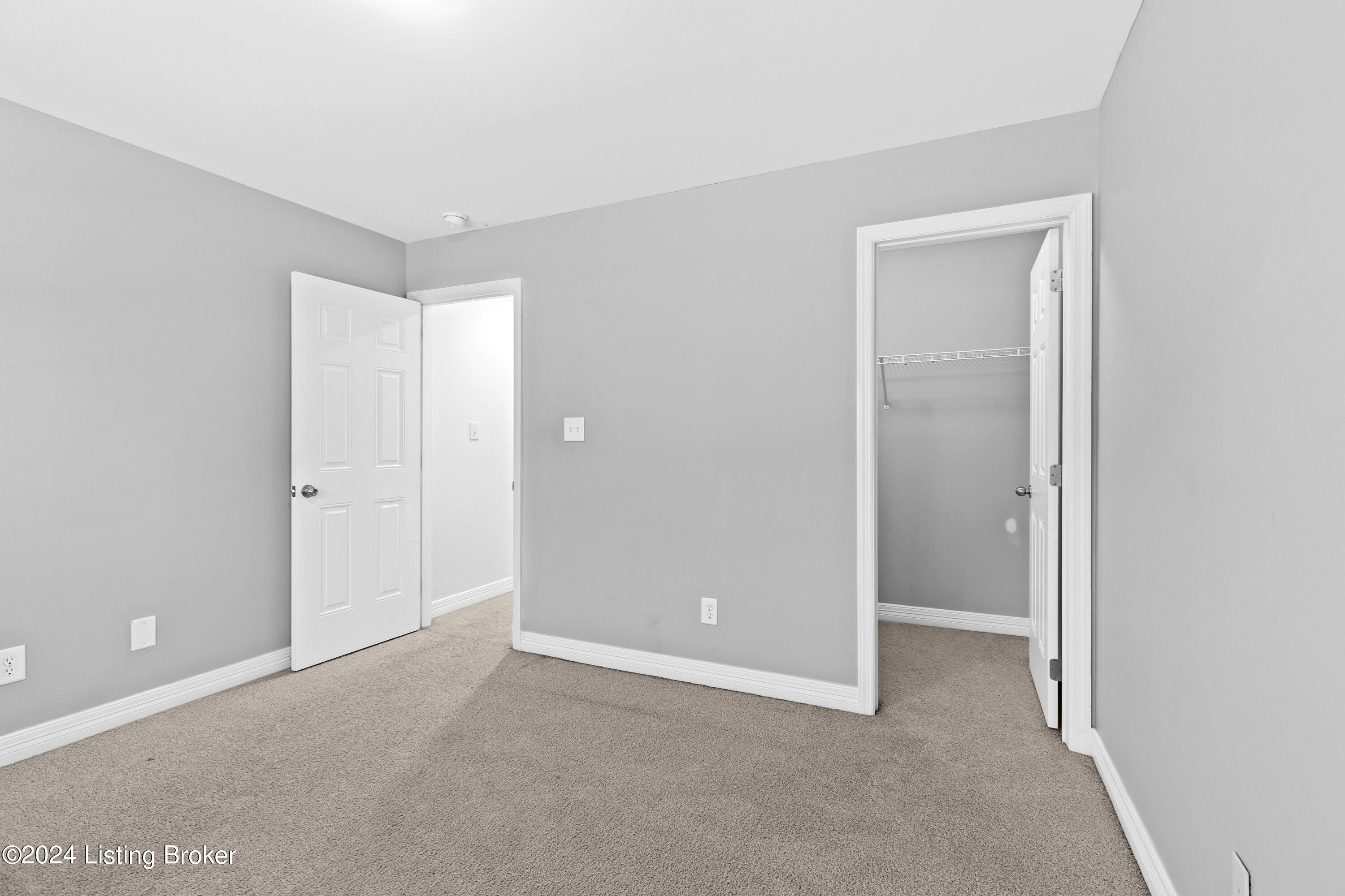 1337 Russell Springs Dr