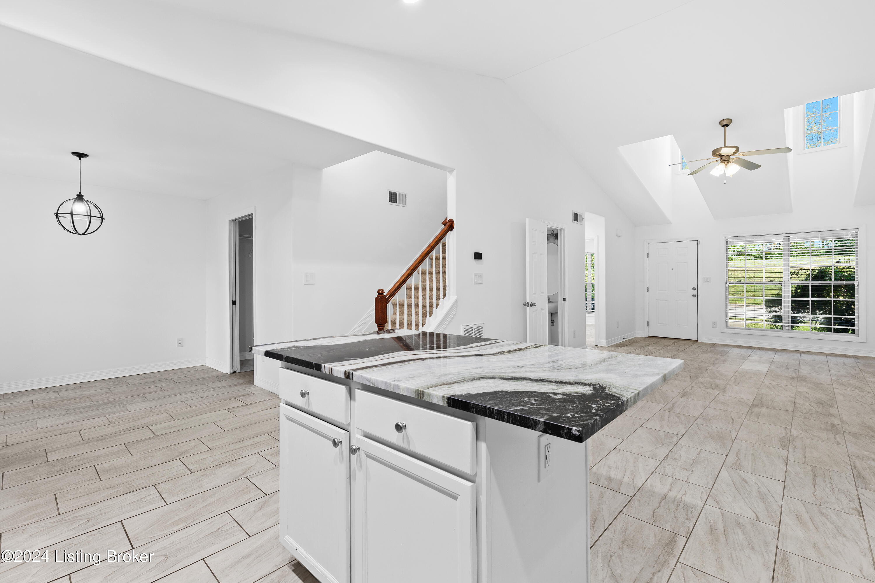 1337 Russell Springs Dr