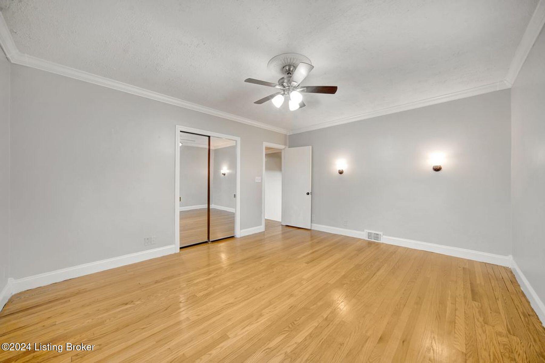 2537 Tennyson Ave