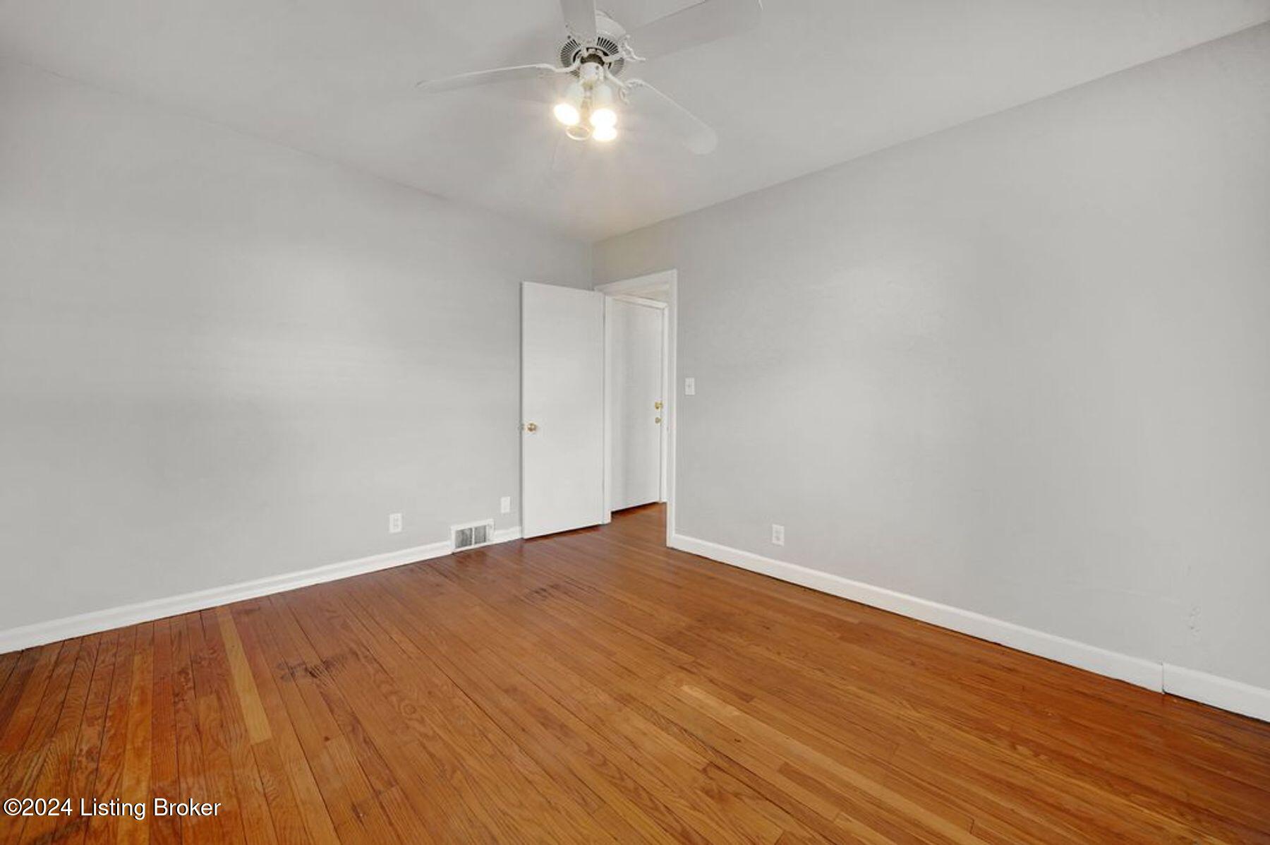 2537 Tennyson Ave