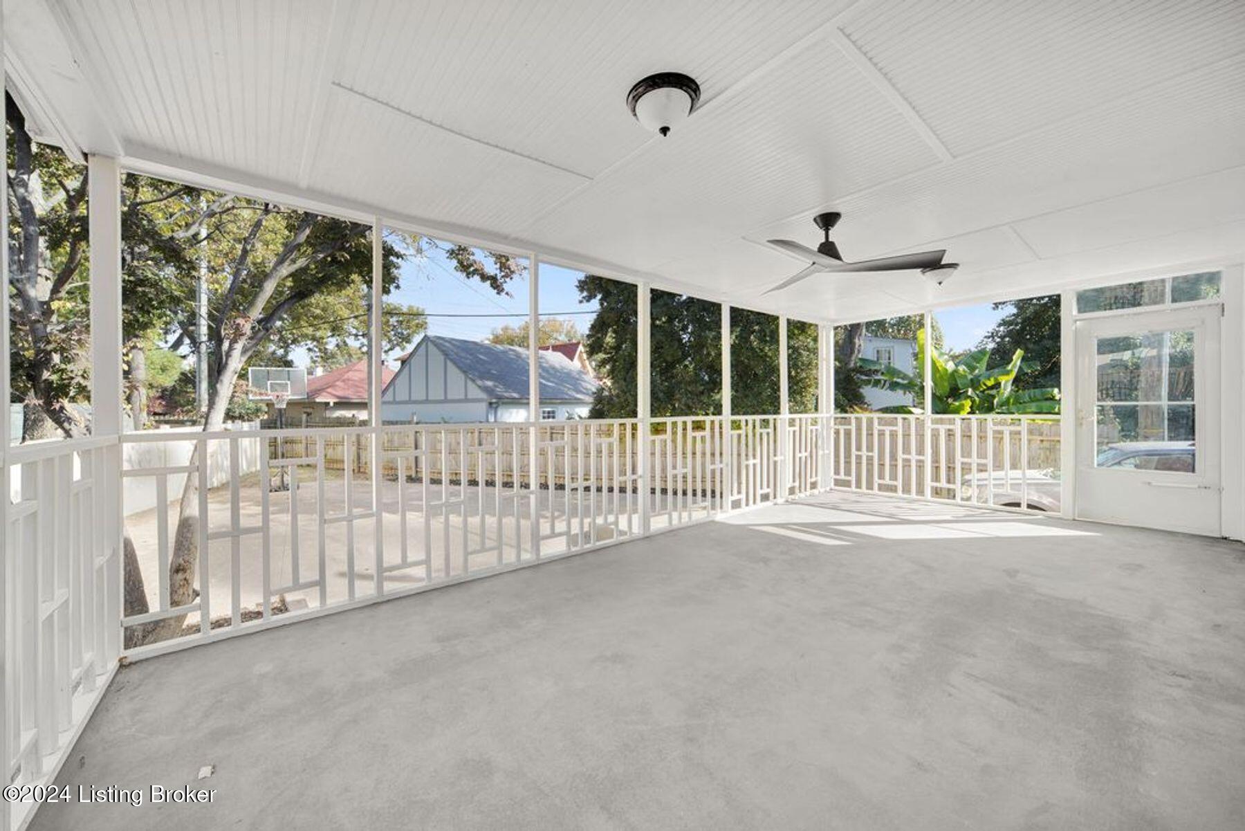 2537 Tennyson Ave