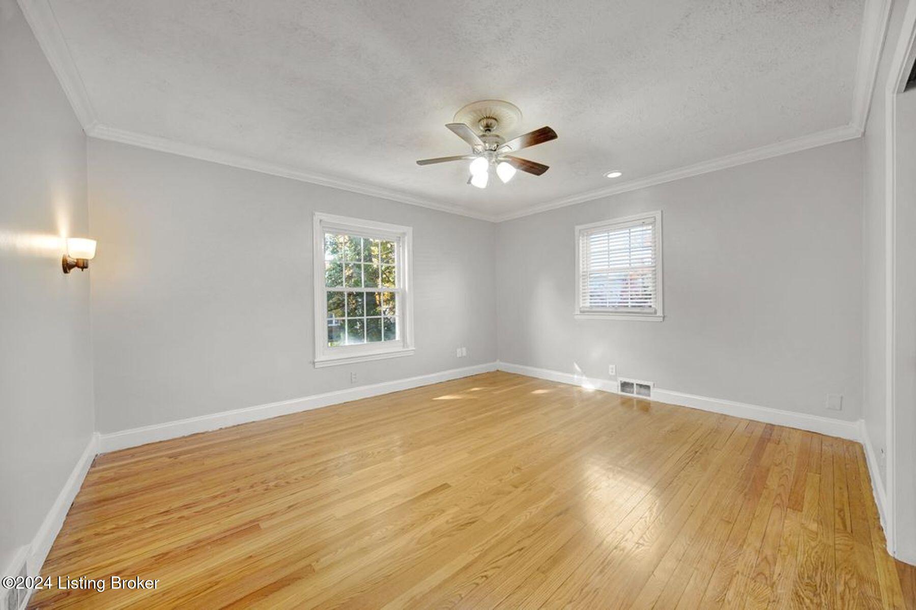 2537 Tennyson Ave
