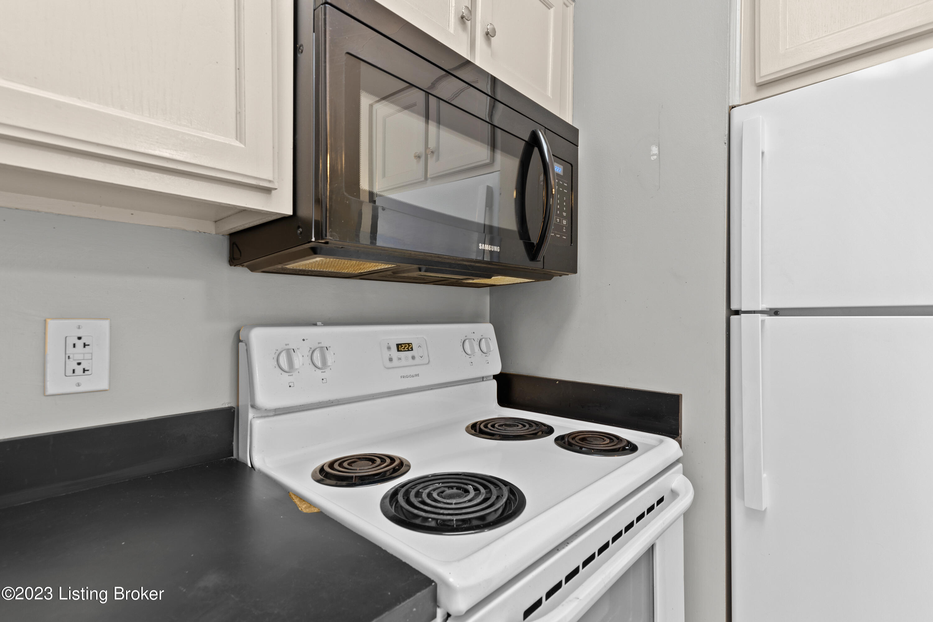 4120 Stoneview Dr, 1