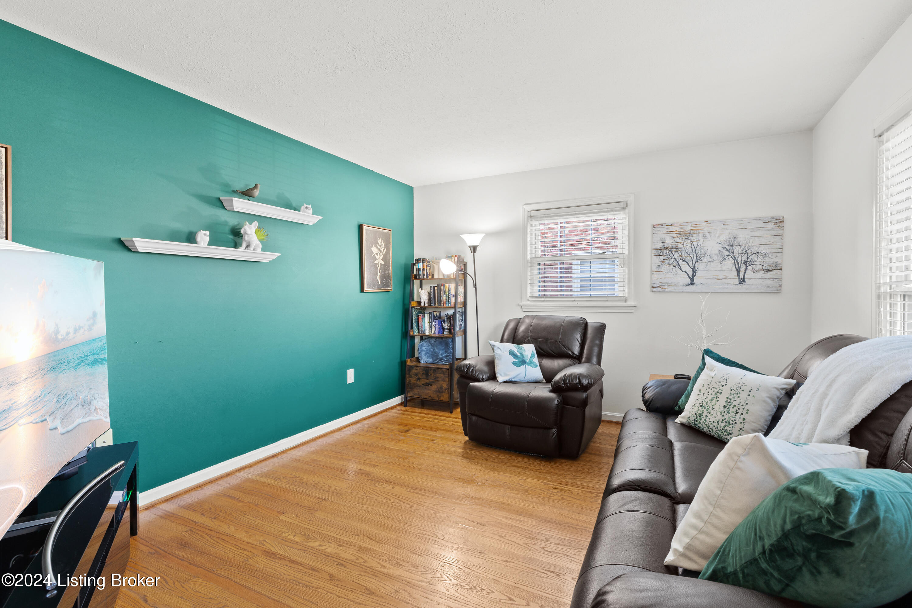 3818 Iron Horse Way