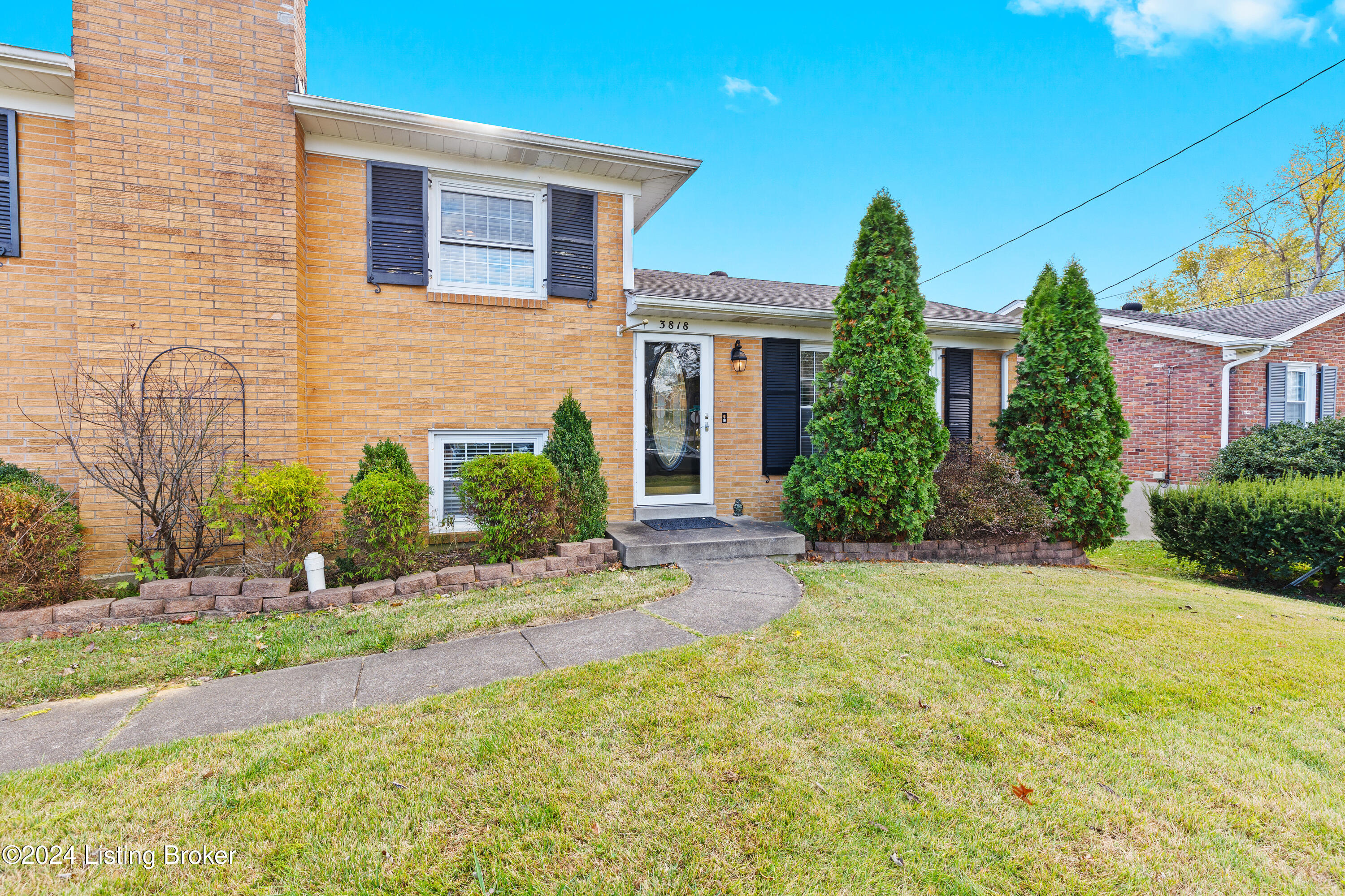 3818 Iron Horse Way