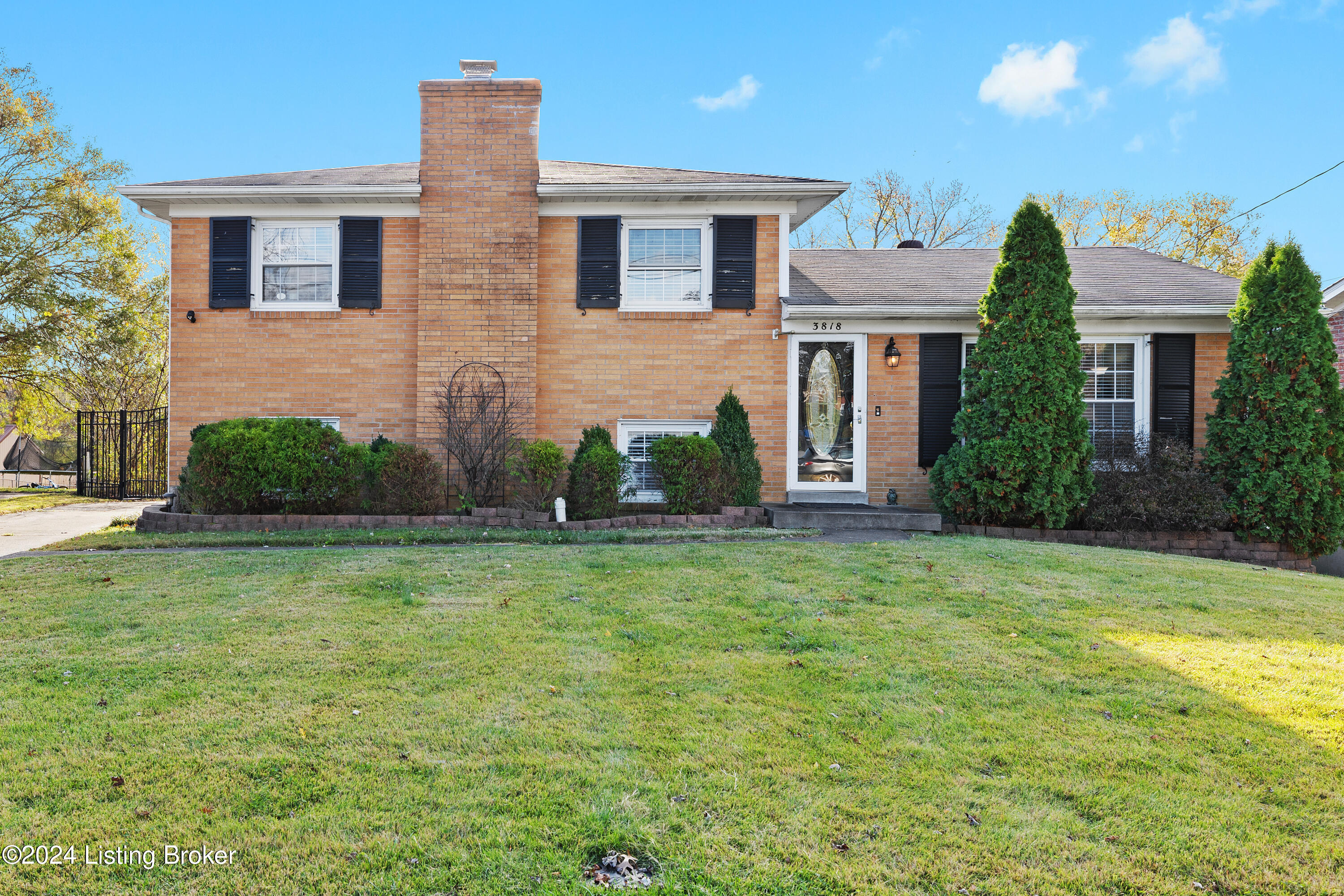 3818 Iron Horse Way