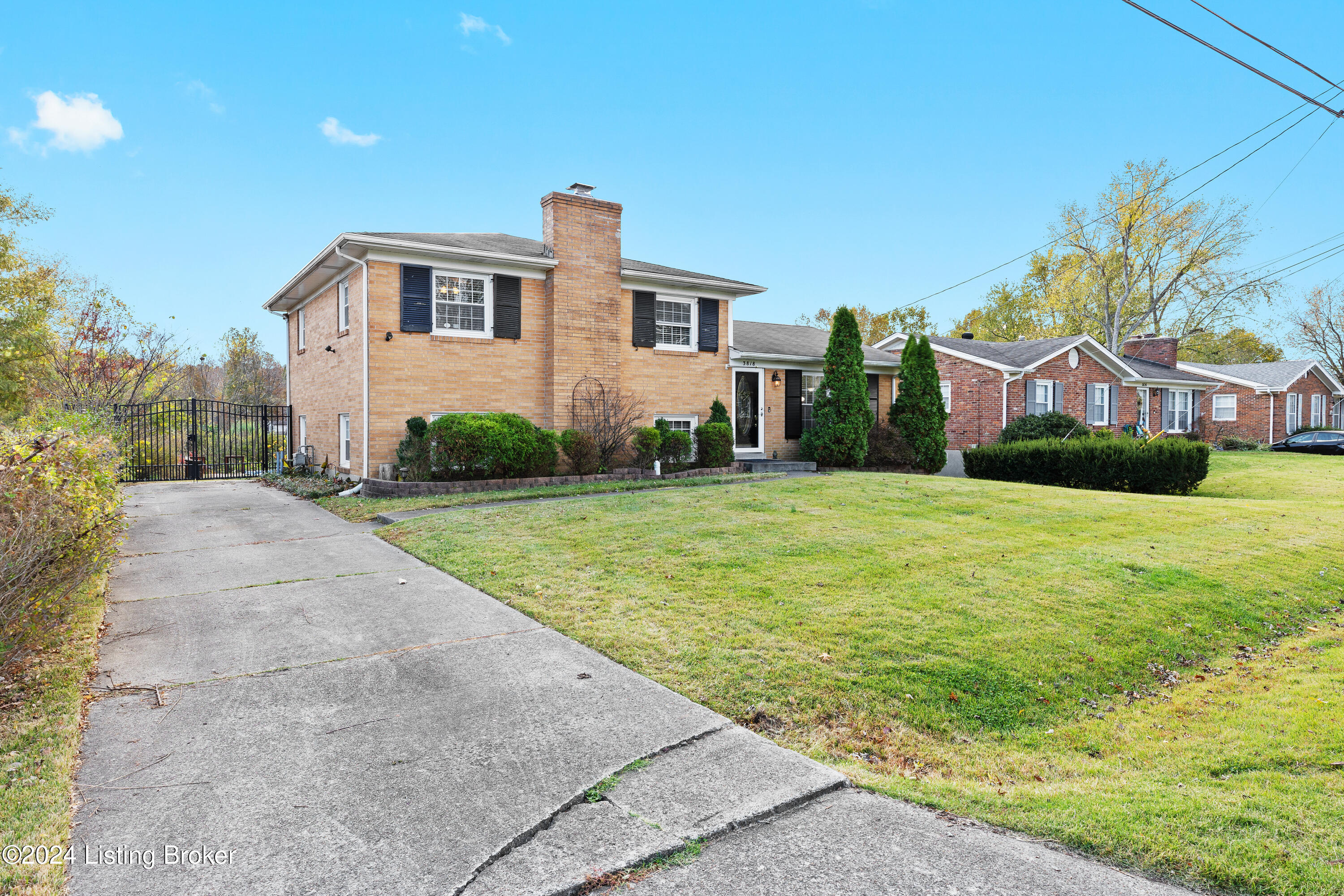 3818 Iron Horse Way