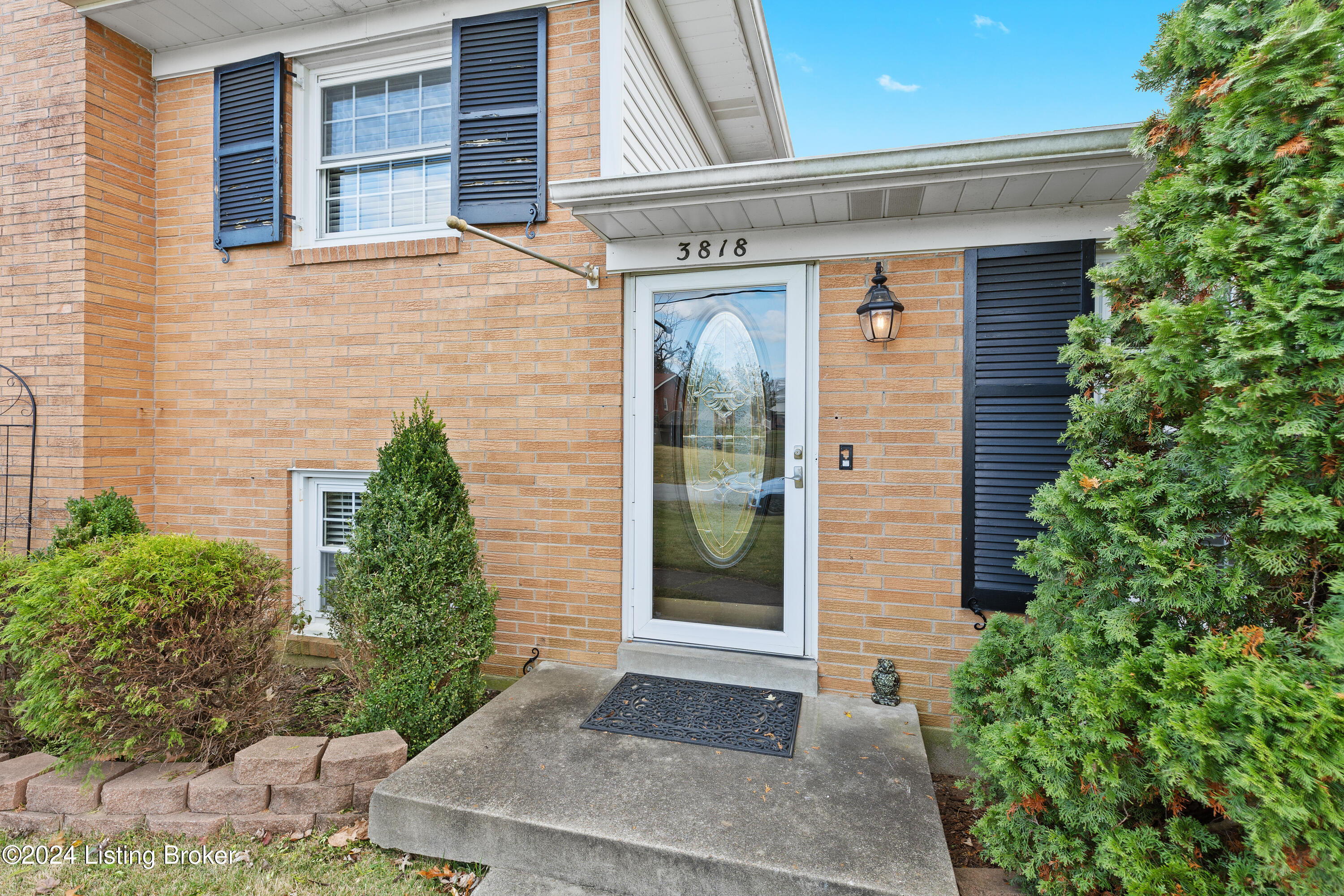 3818 Iron Horse Way