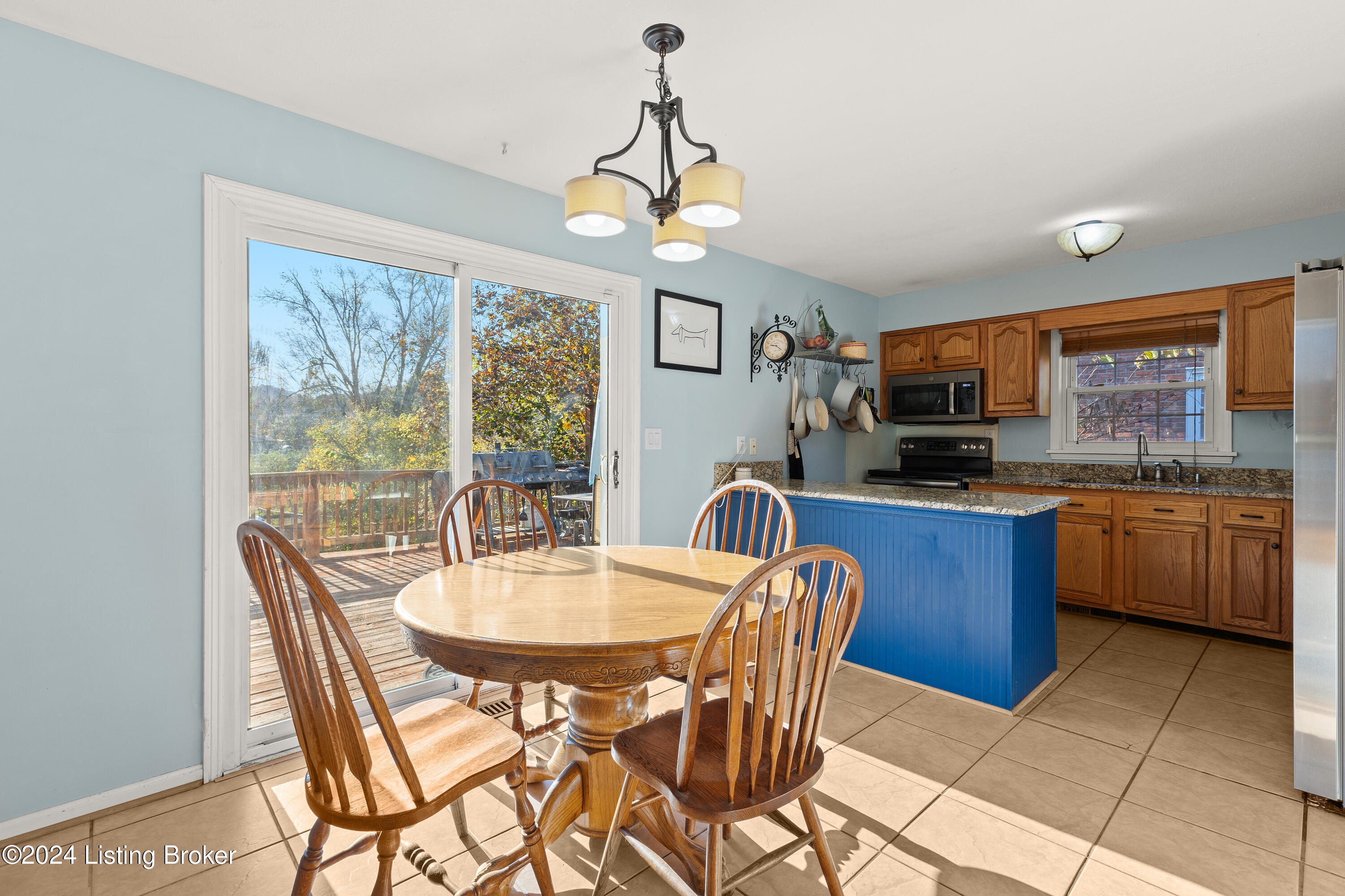 3818 Iron Horse Way