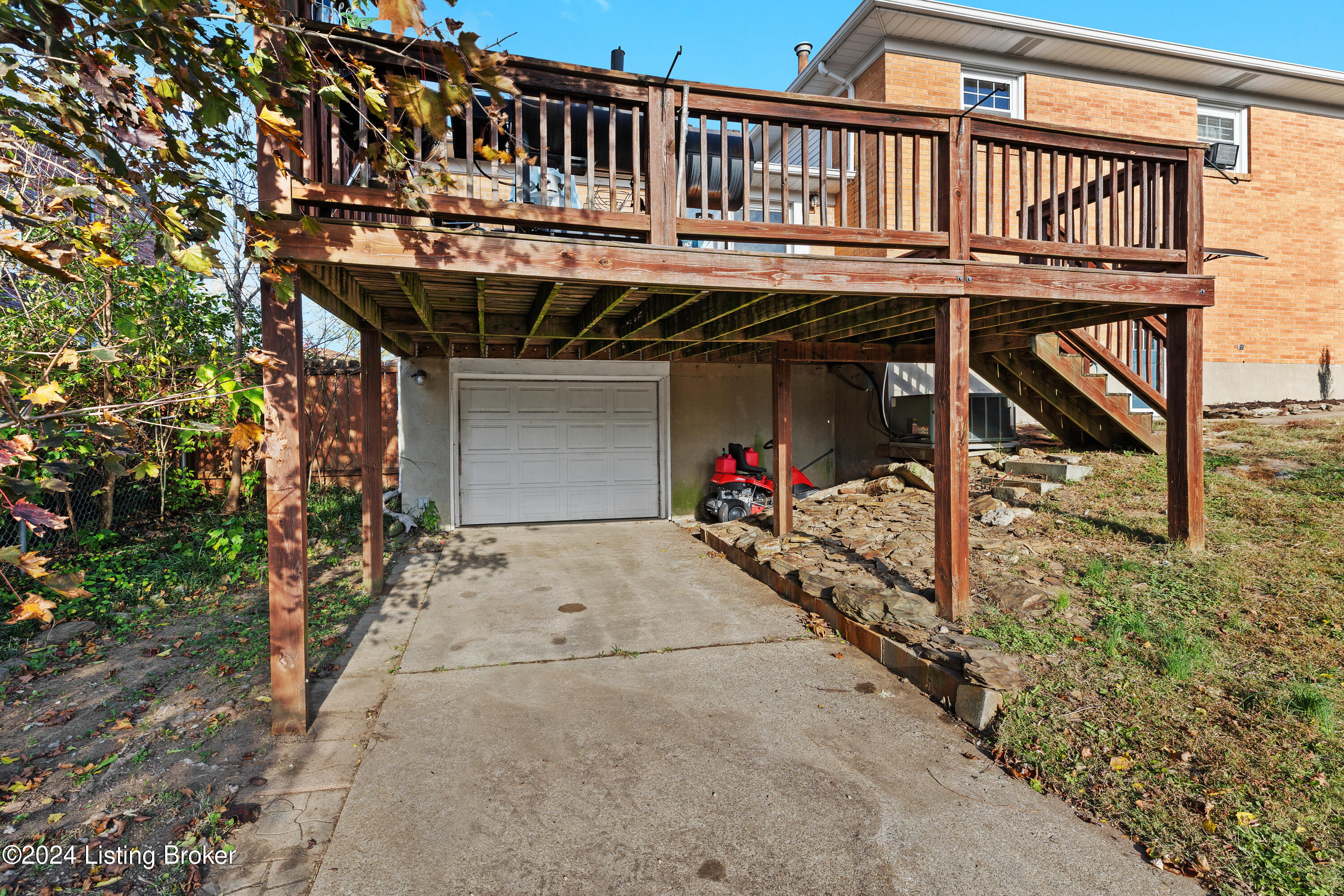 3818 Iron Horse Way