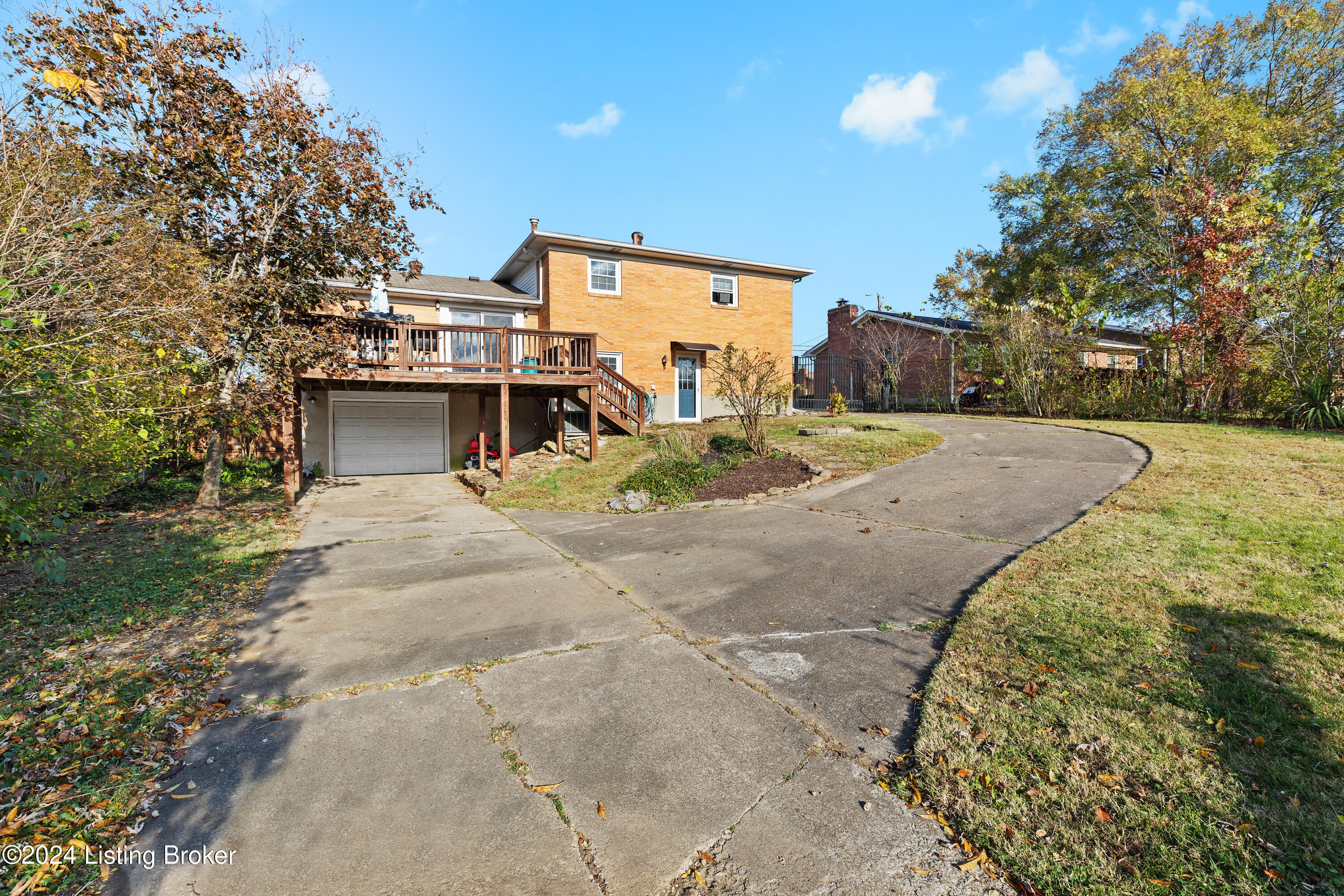 3818 Iron Horse Way