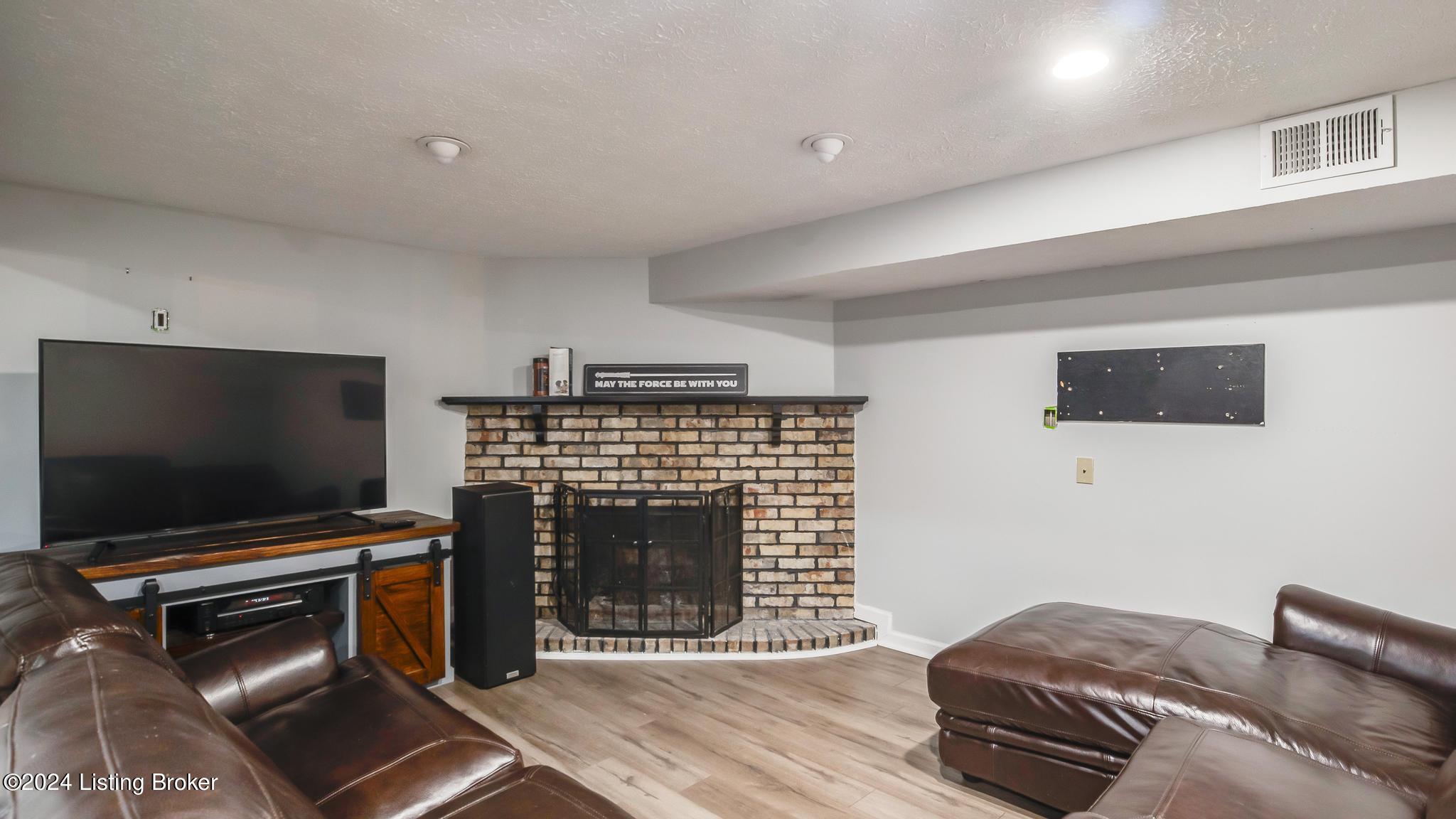 10814 Cherry Grove Ct