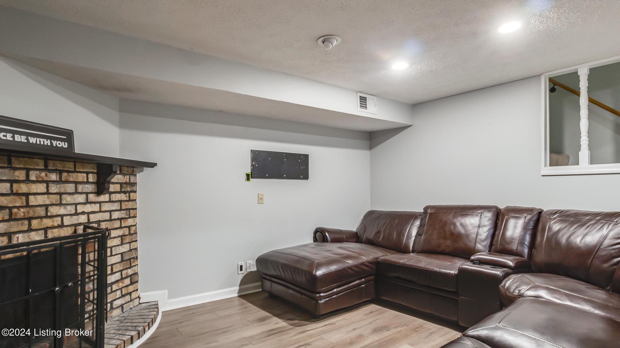10814 Cherry Grove Ct