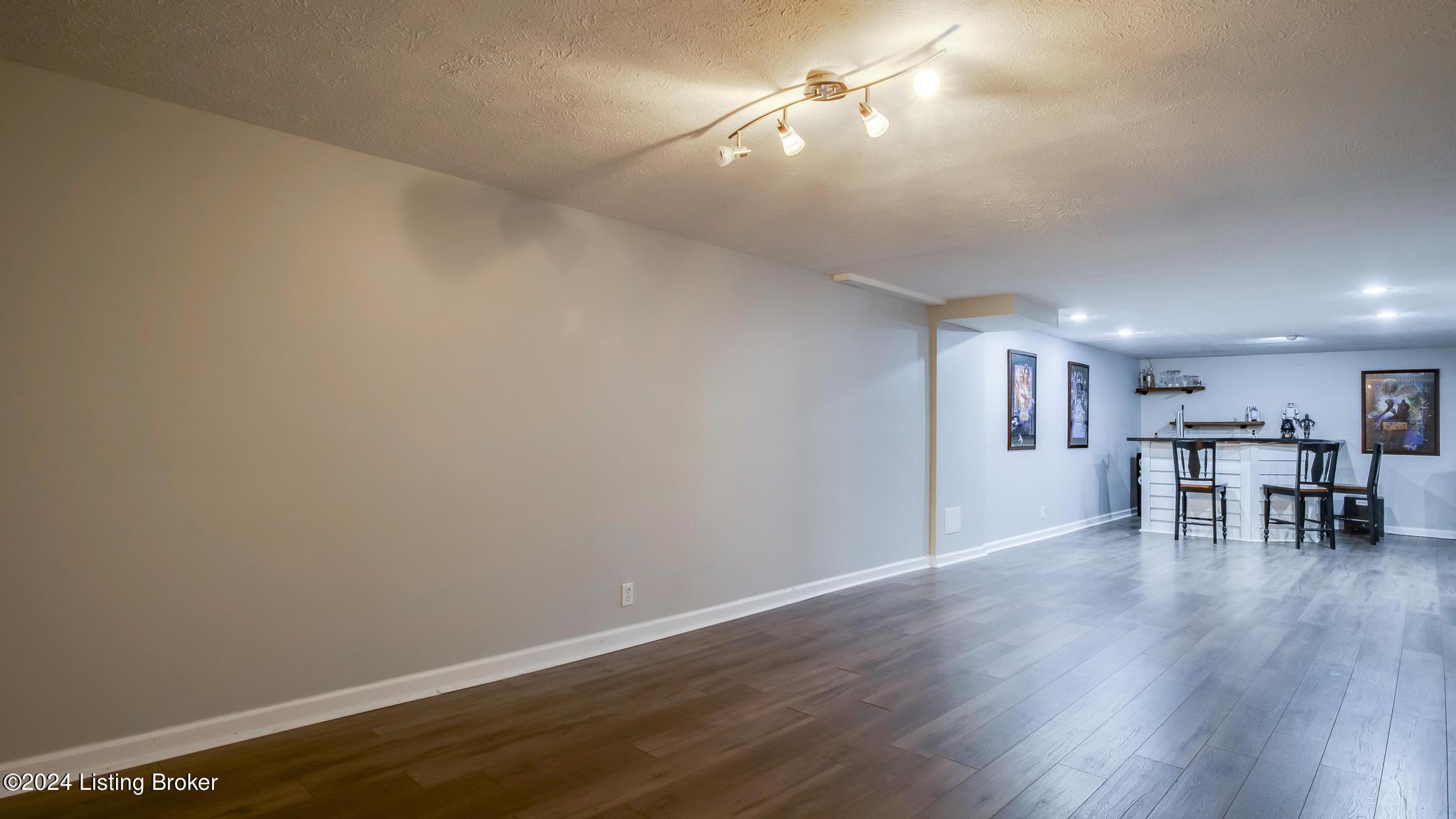 10814 Cherry Grove Ct