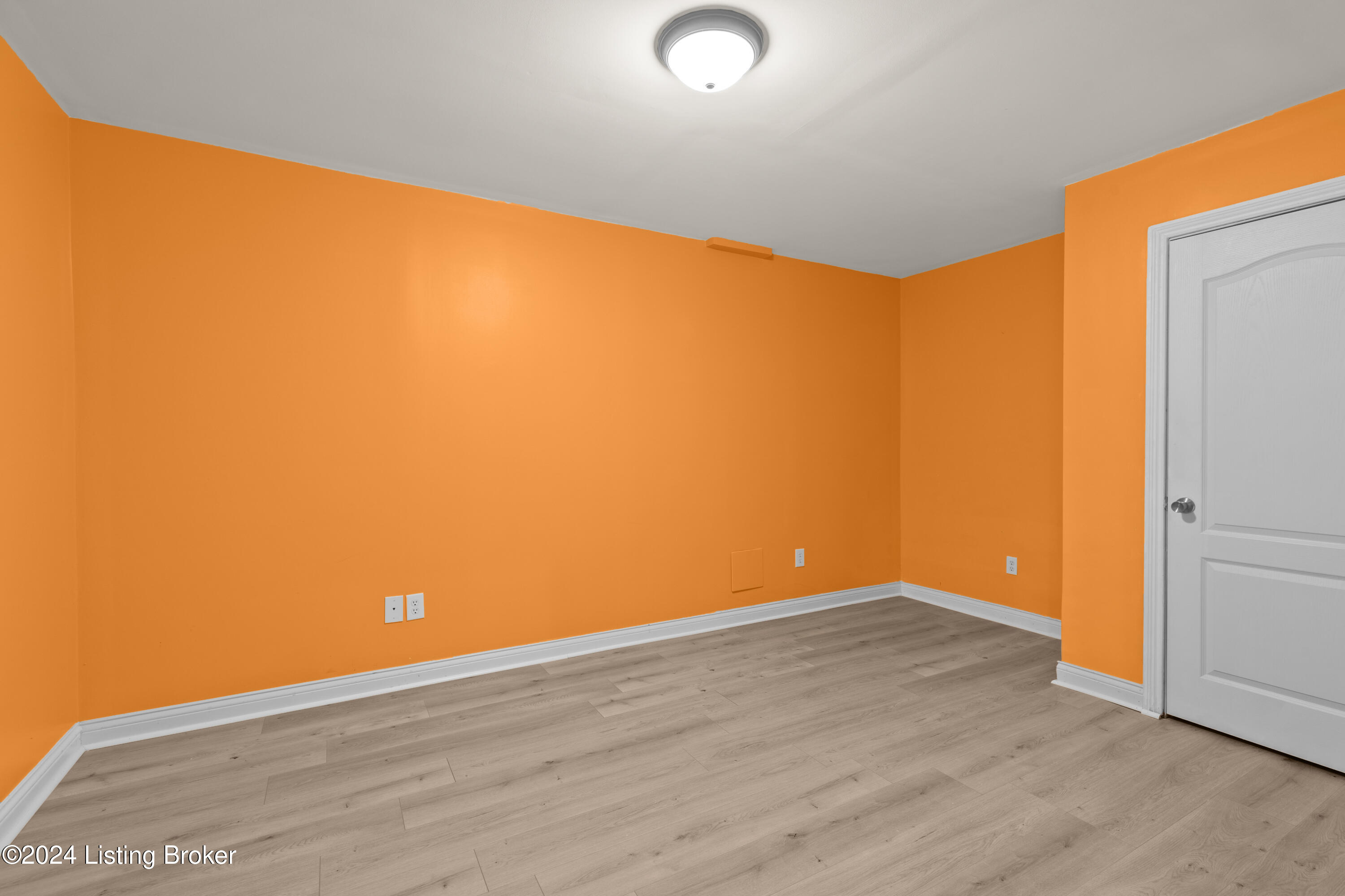 12611 Bernay Pl