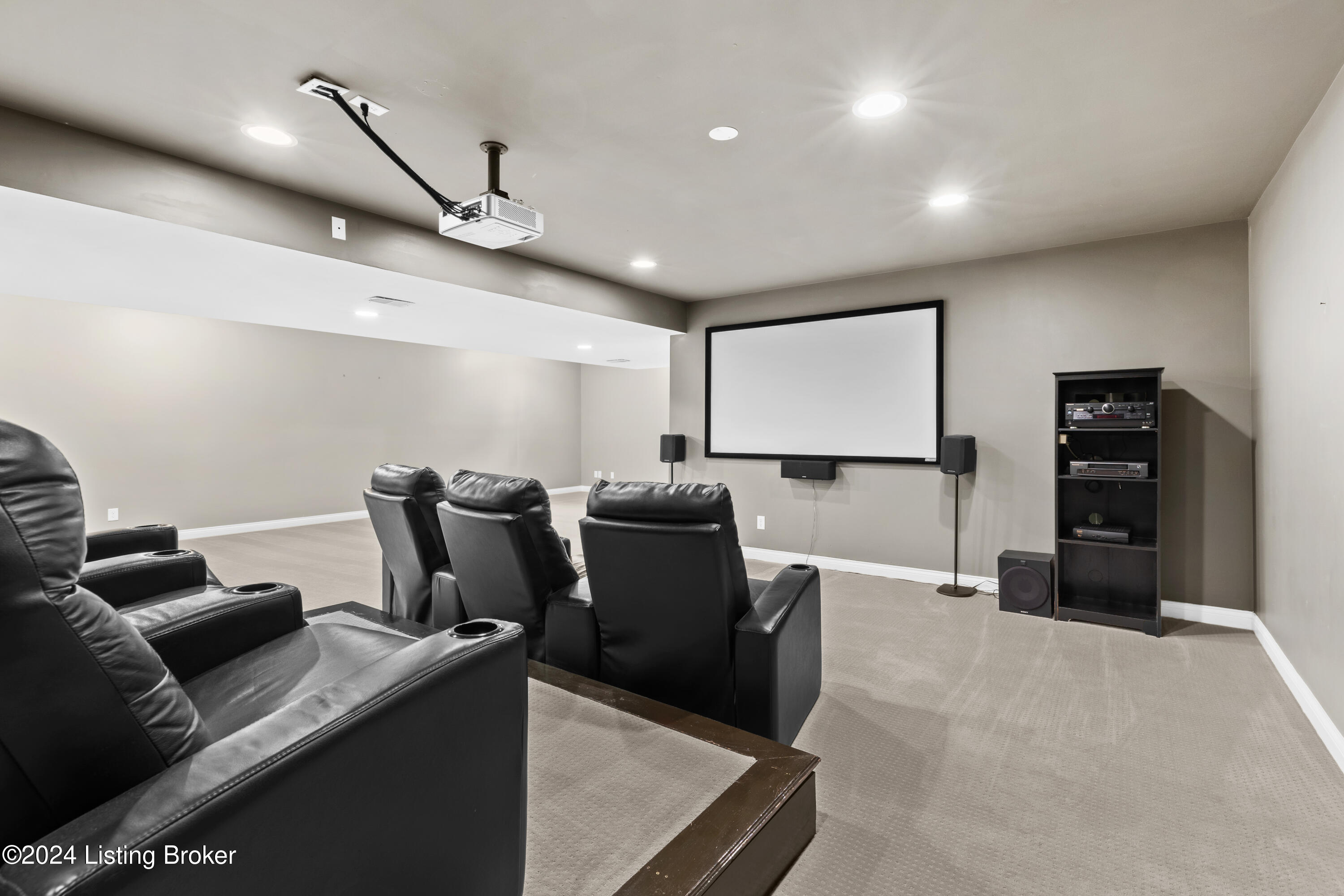 12611 Bernay Pl