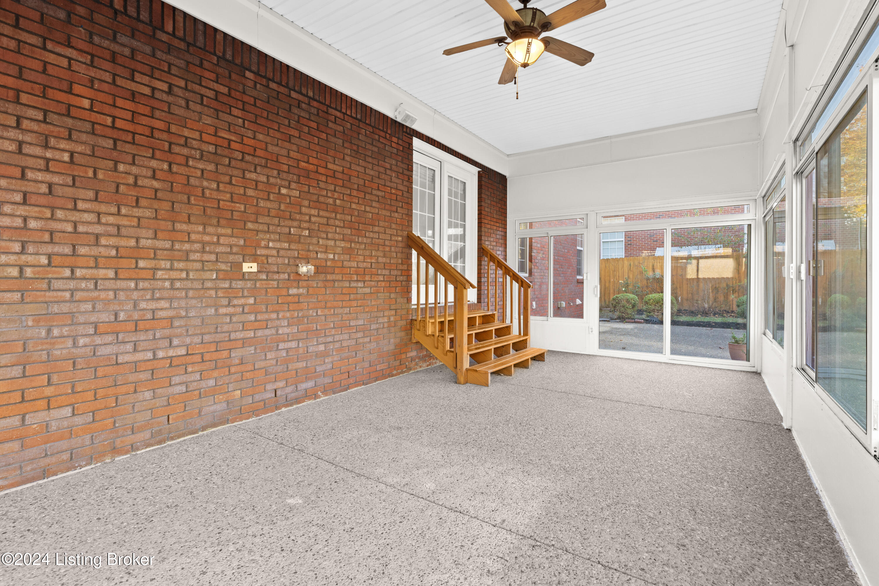 12611 Bernay Pl