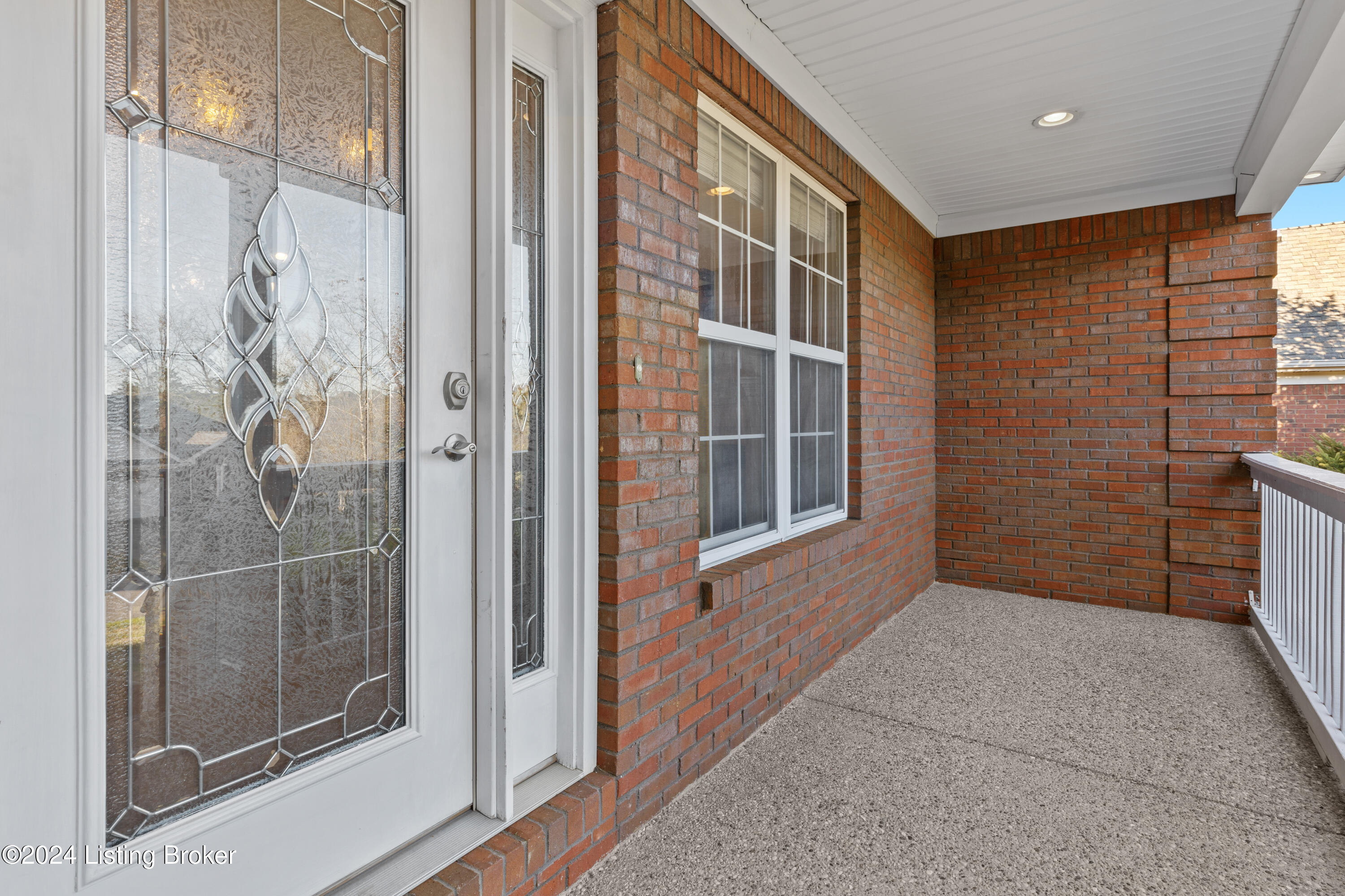 12611 Bernay Pl