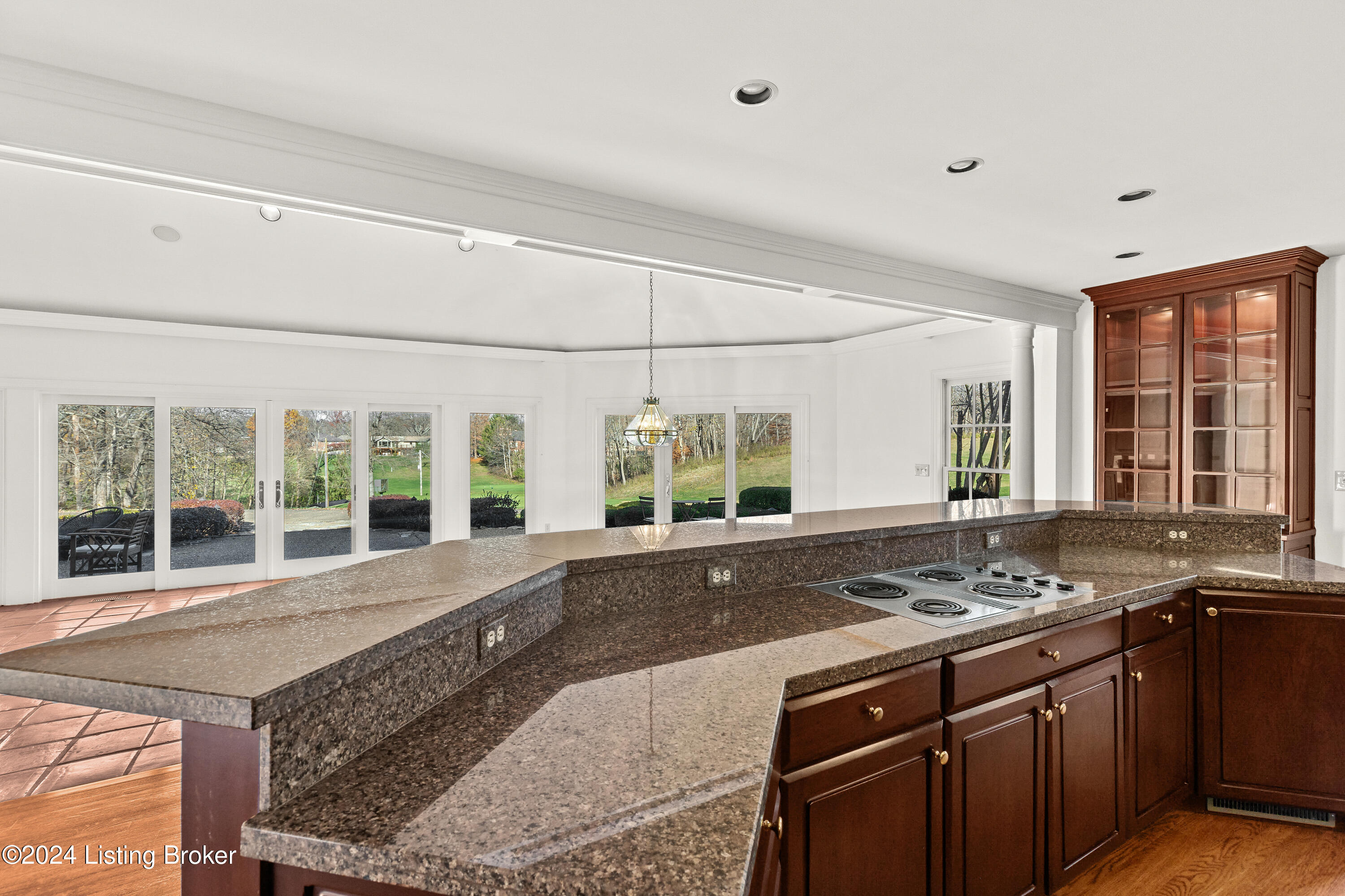 6515 Gunpowder Ln