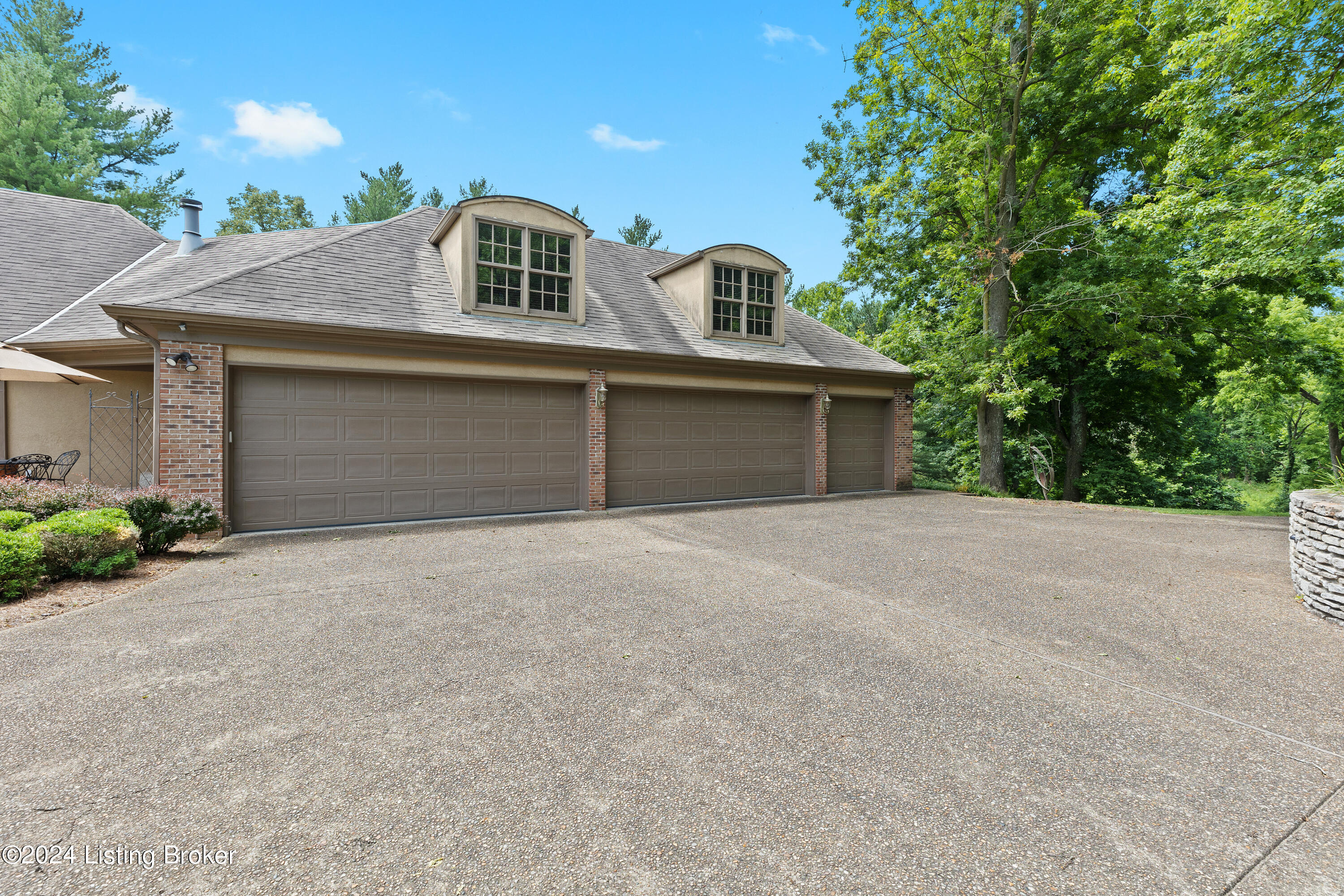 6515 Gunpowder Ln