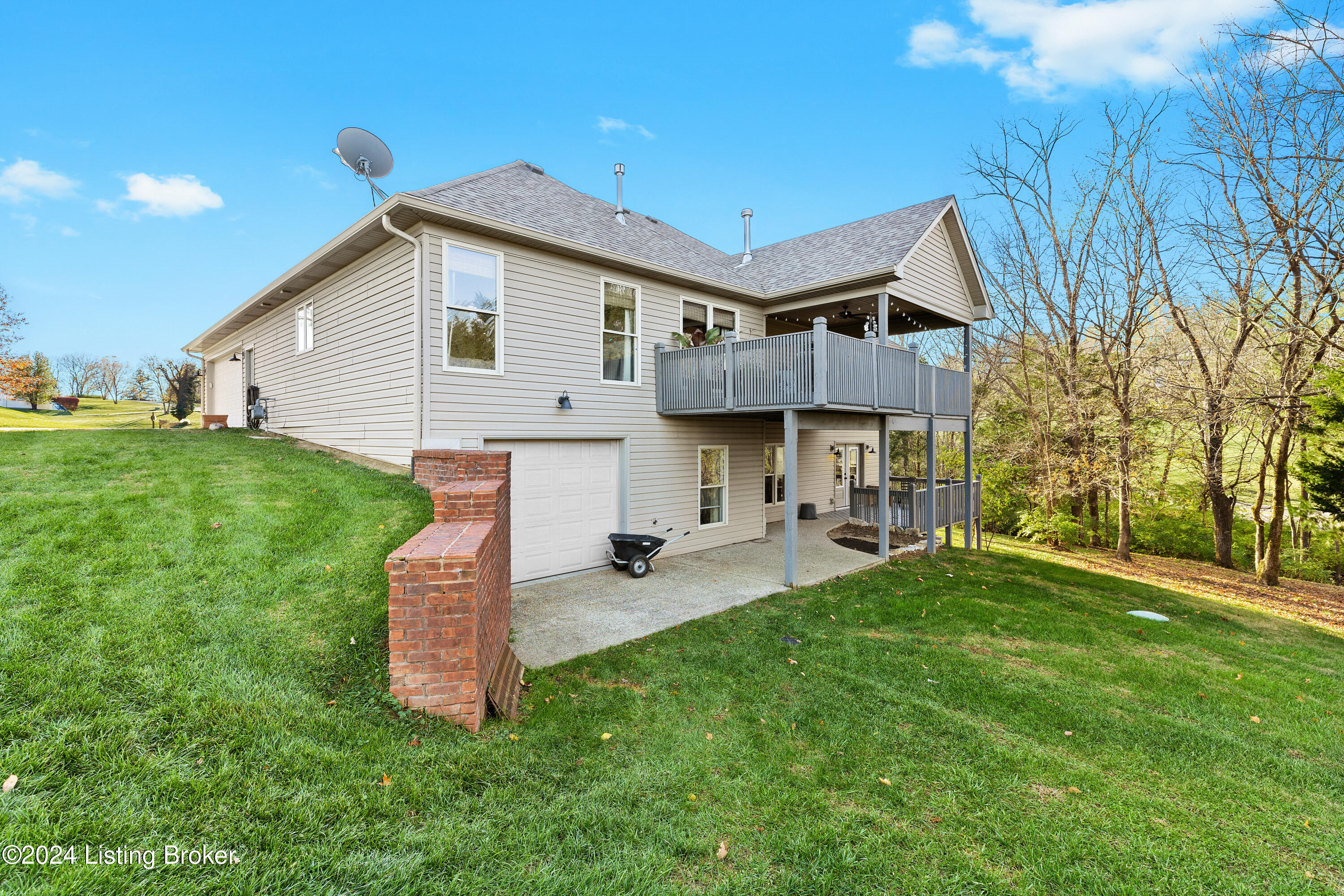 1901 Brooke Stone Ct