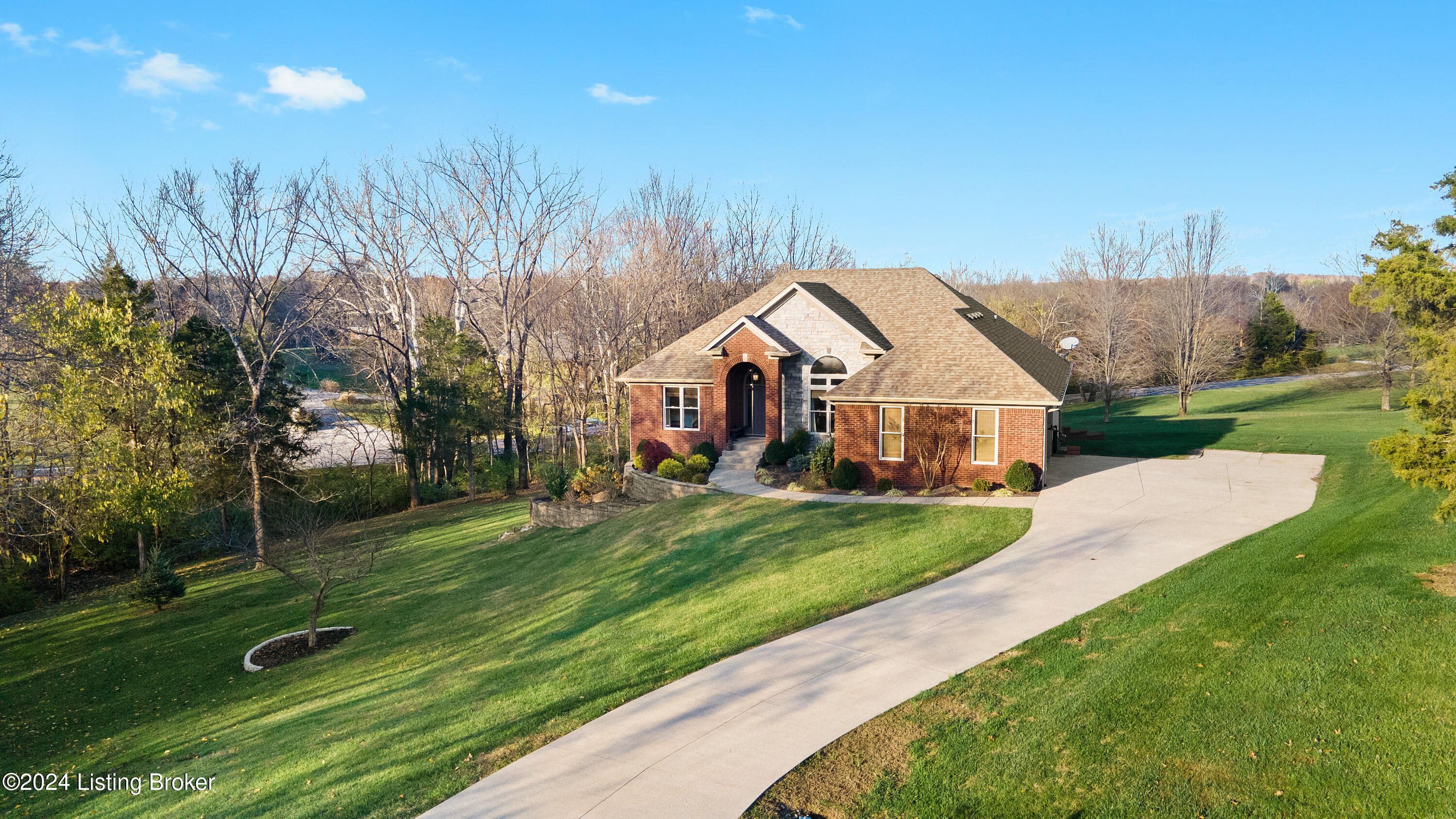 1901 Brooke Stone Ct