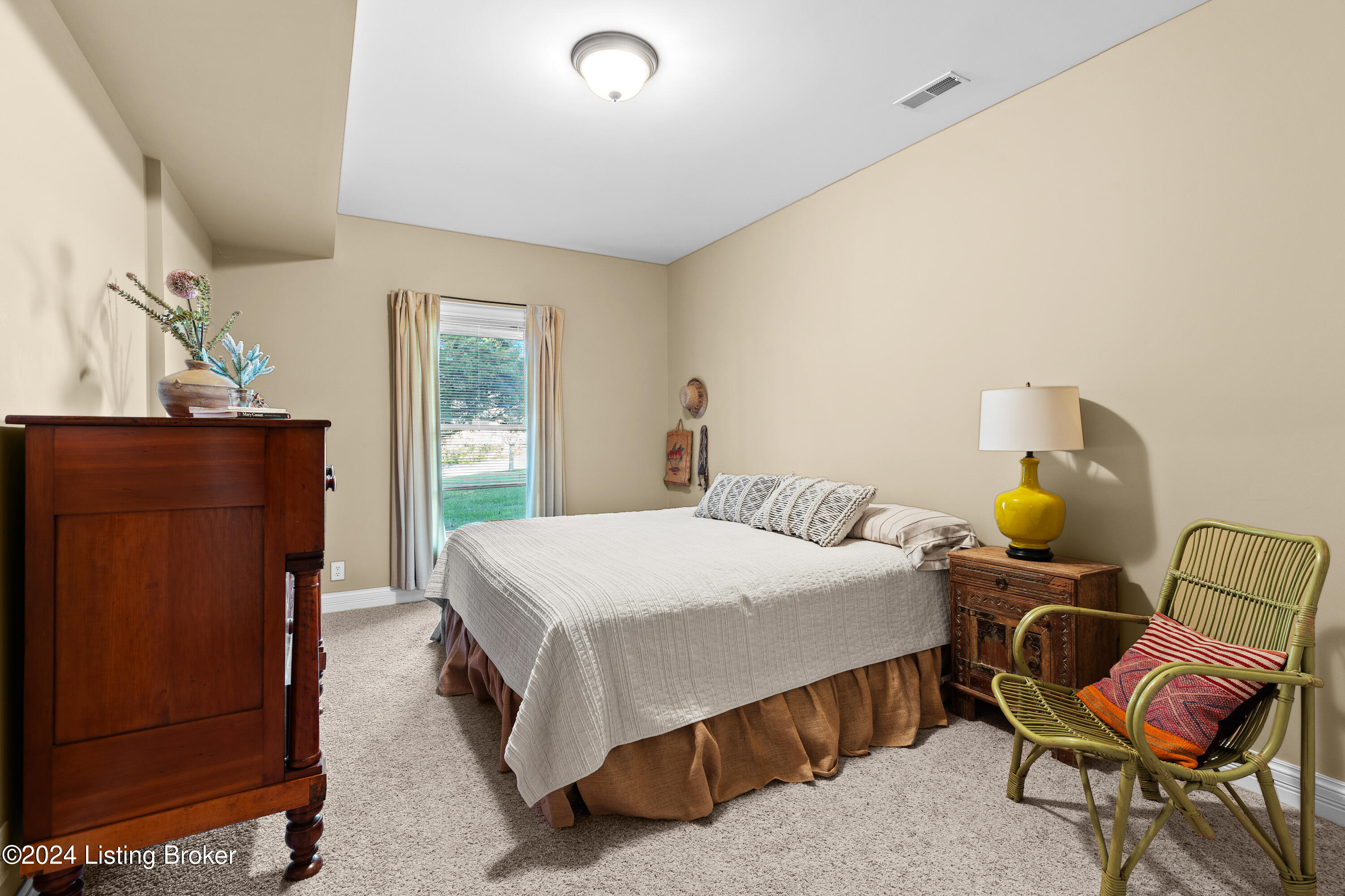1901 Brooke Stone Ct