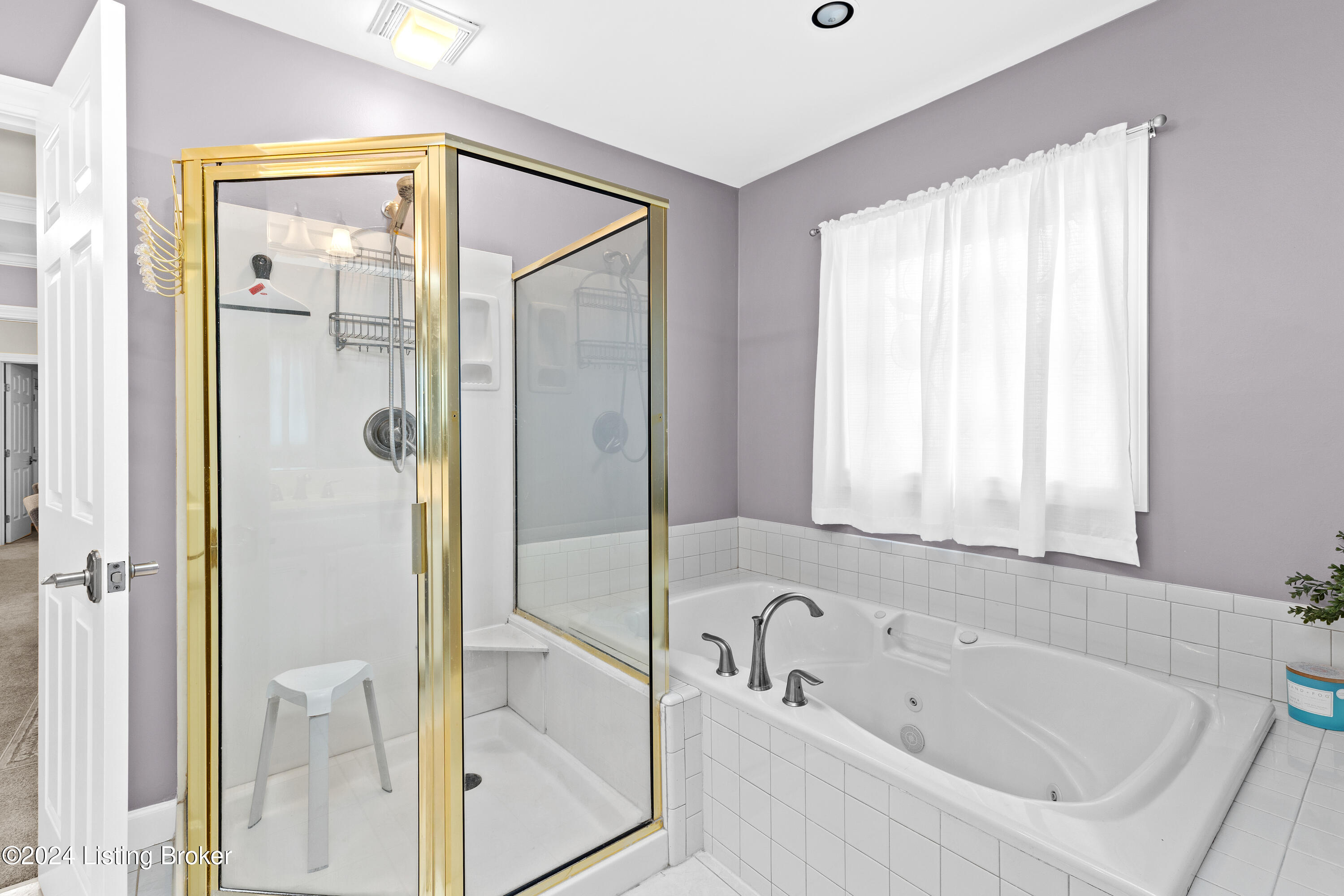 10423 Worthington Ln