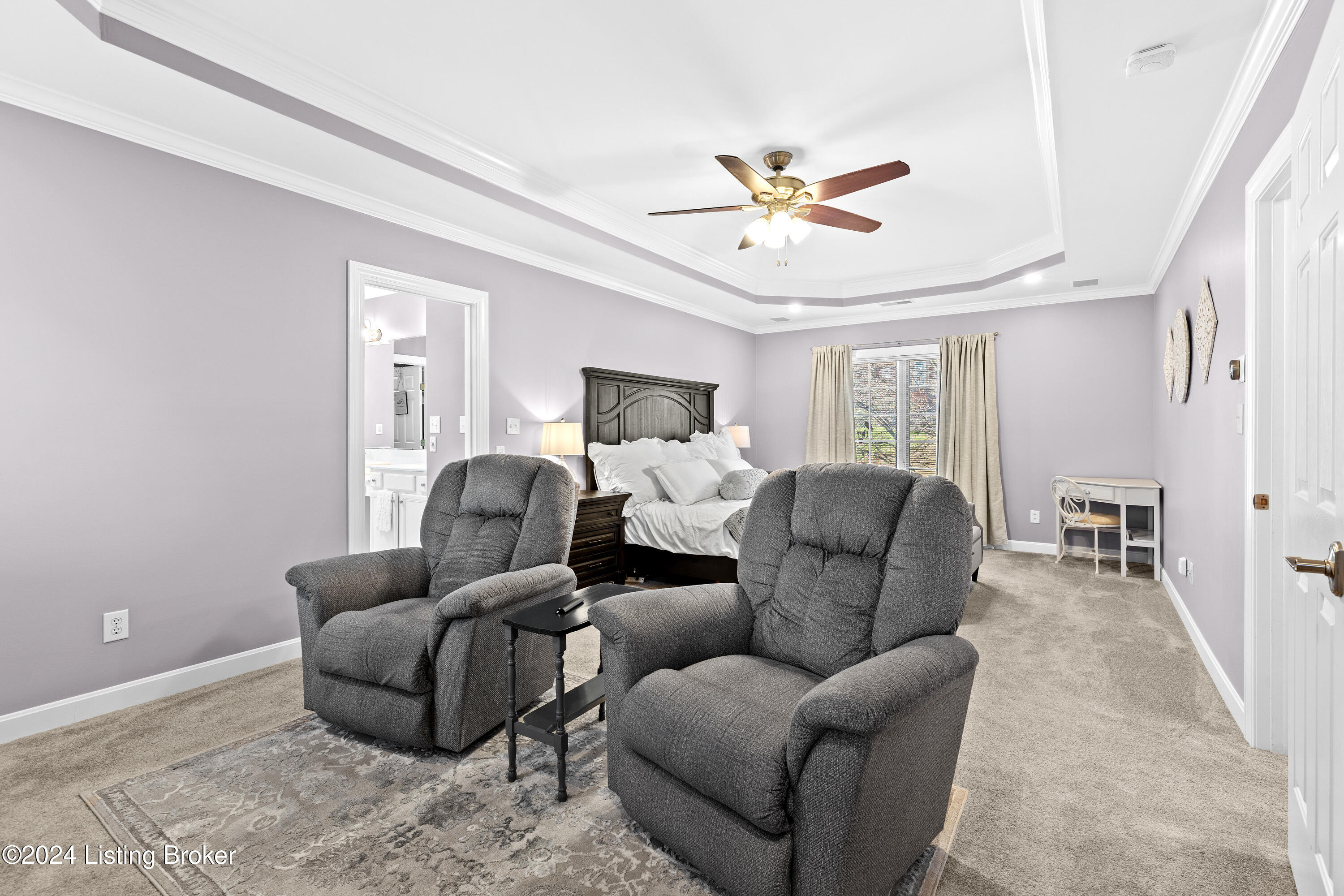 10423 Worthington Ln