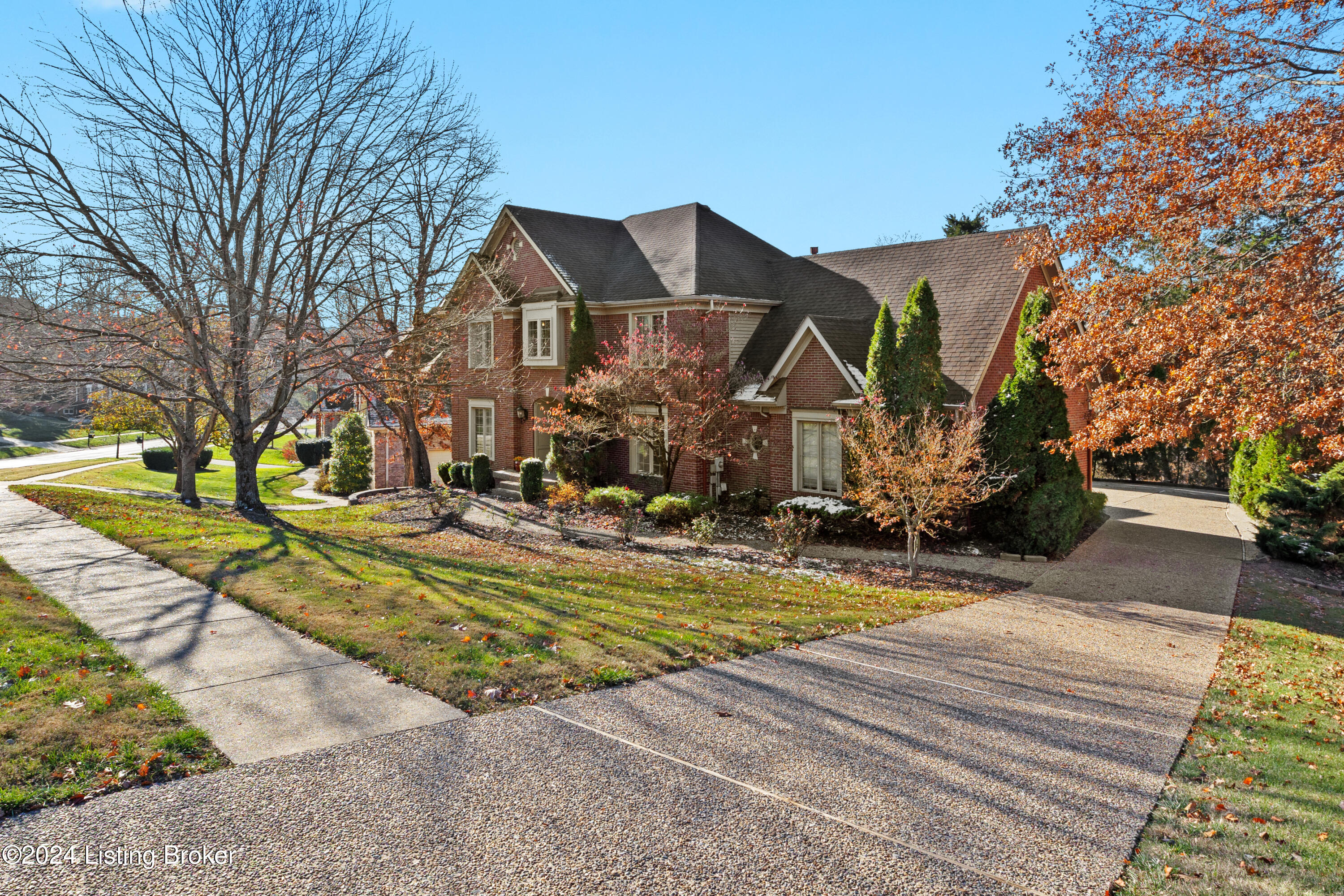 10423 Worthington Ln