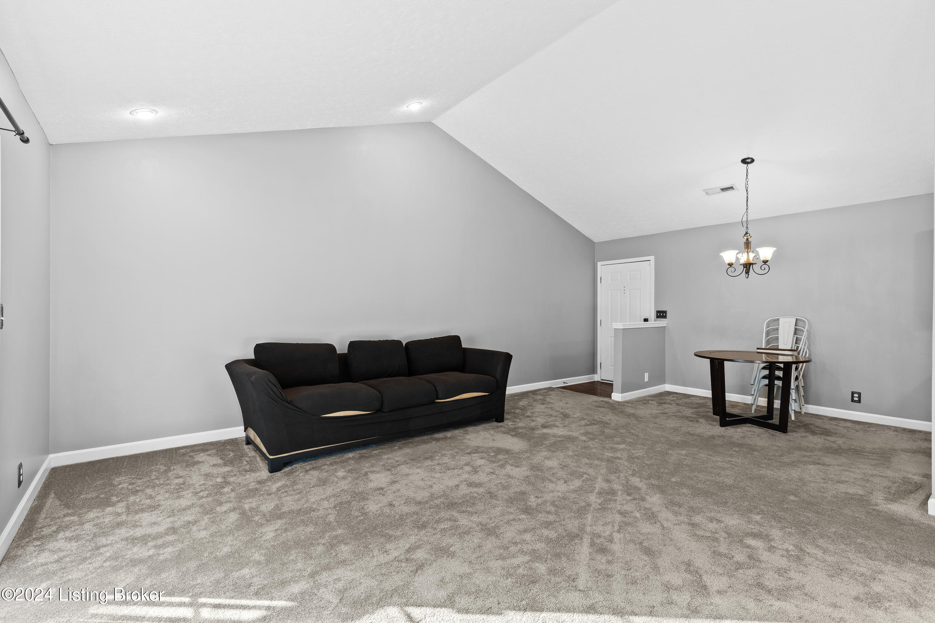 175 Central Blvd, 15