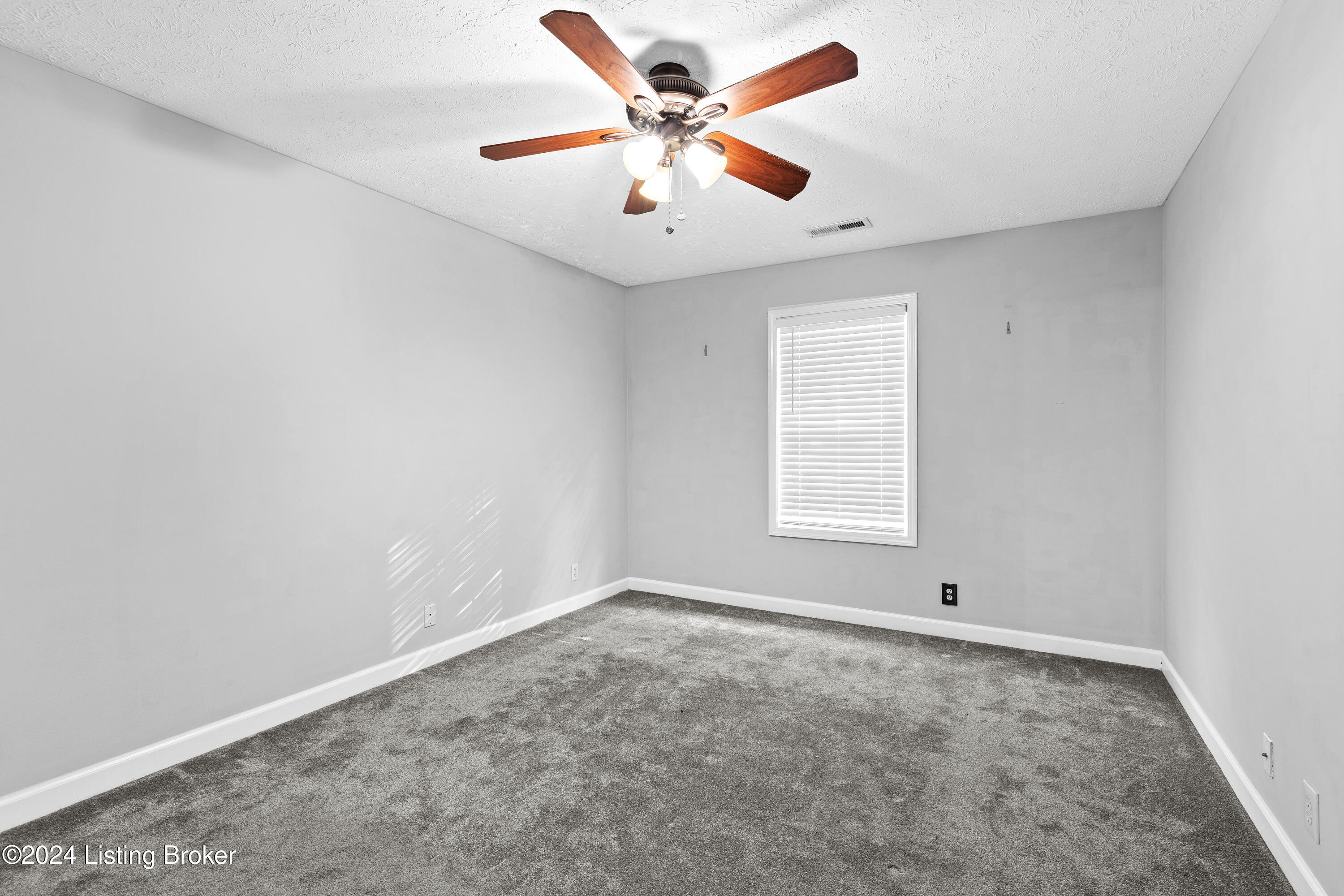 175 Central Blvd, 15