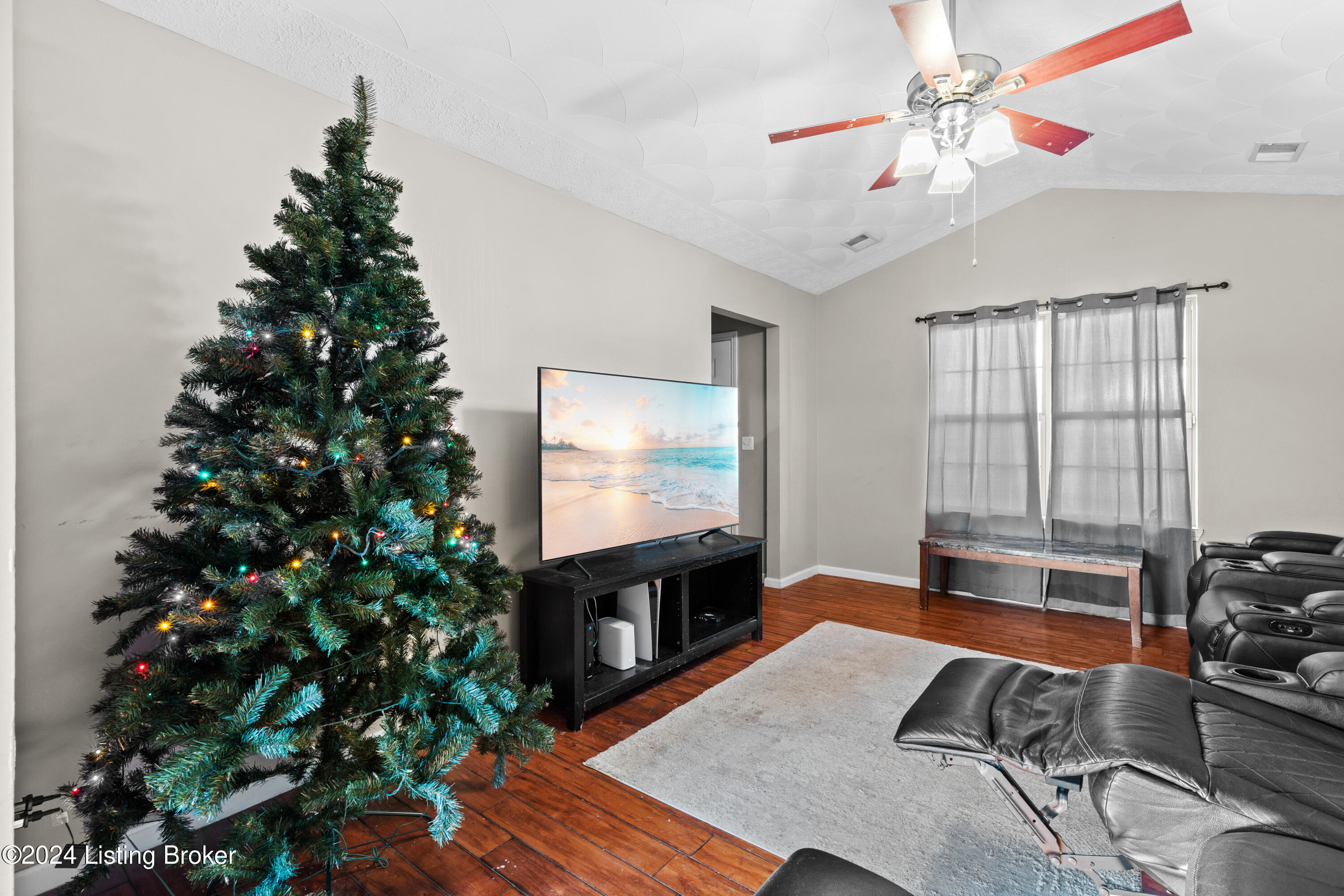 101 Atlantic Ct
