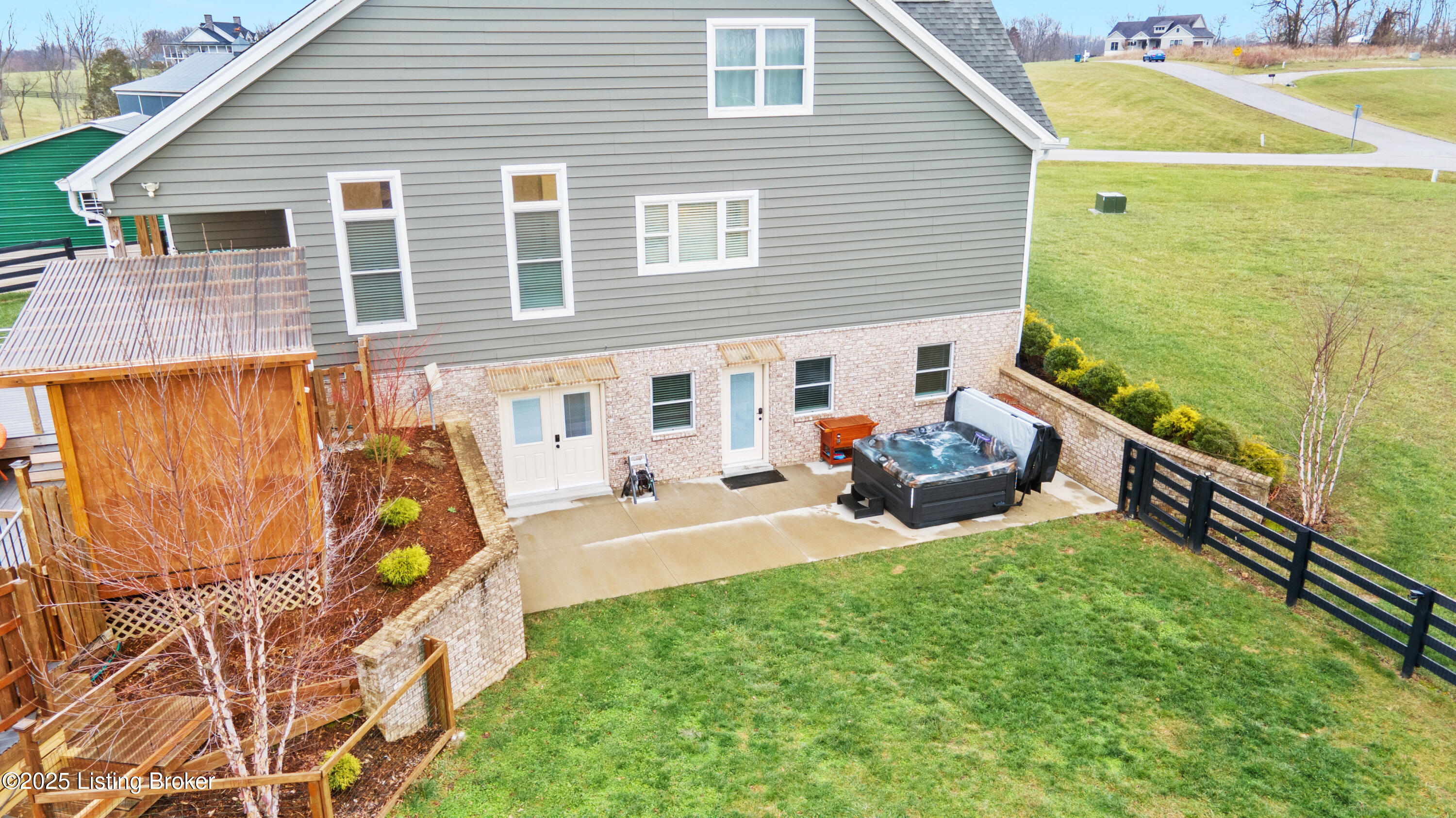 375 Painted Leaf Ct