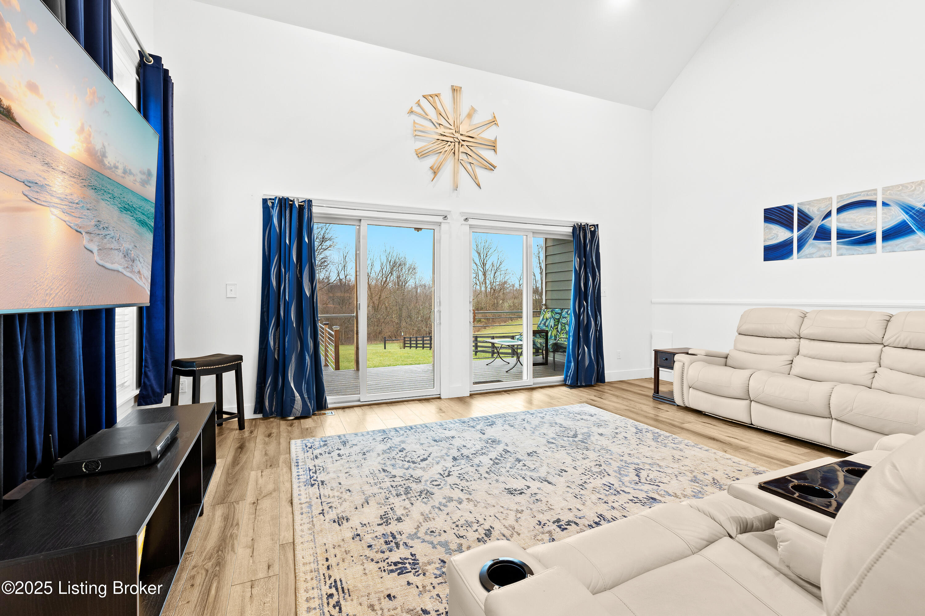 375 Painted Leaf Ct