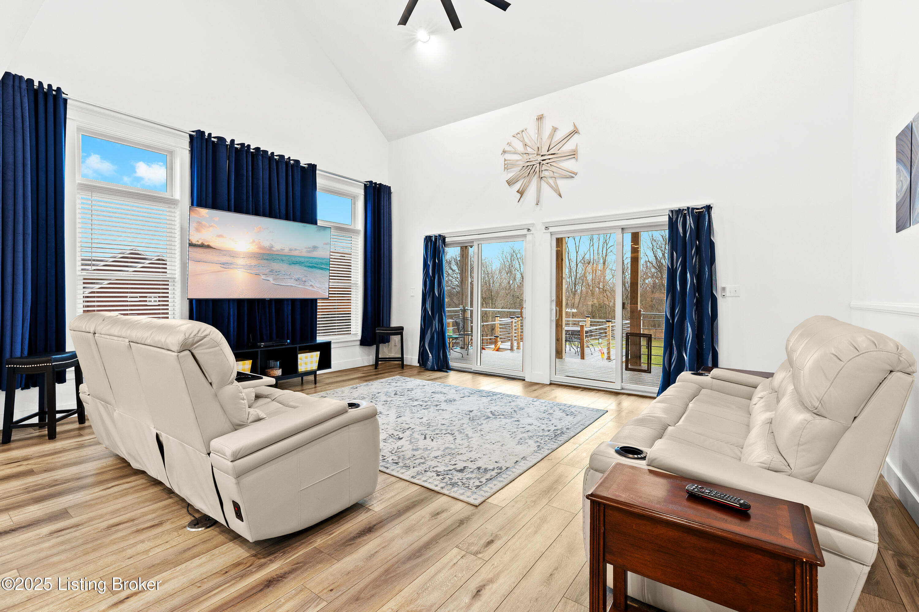 375 Painted Leaf Ct