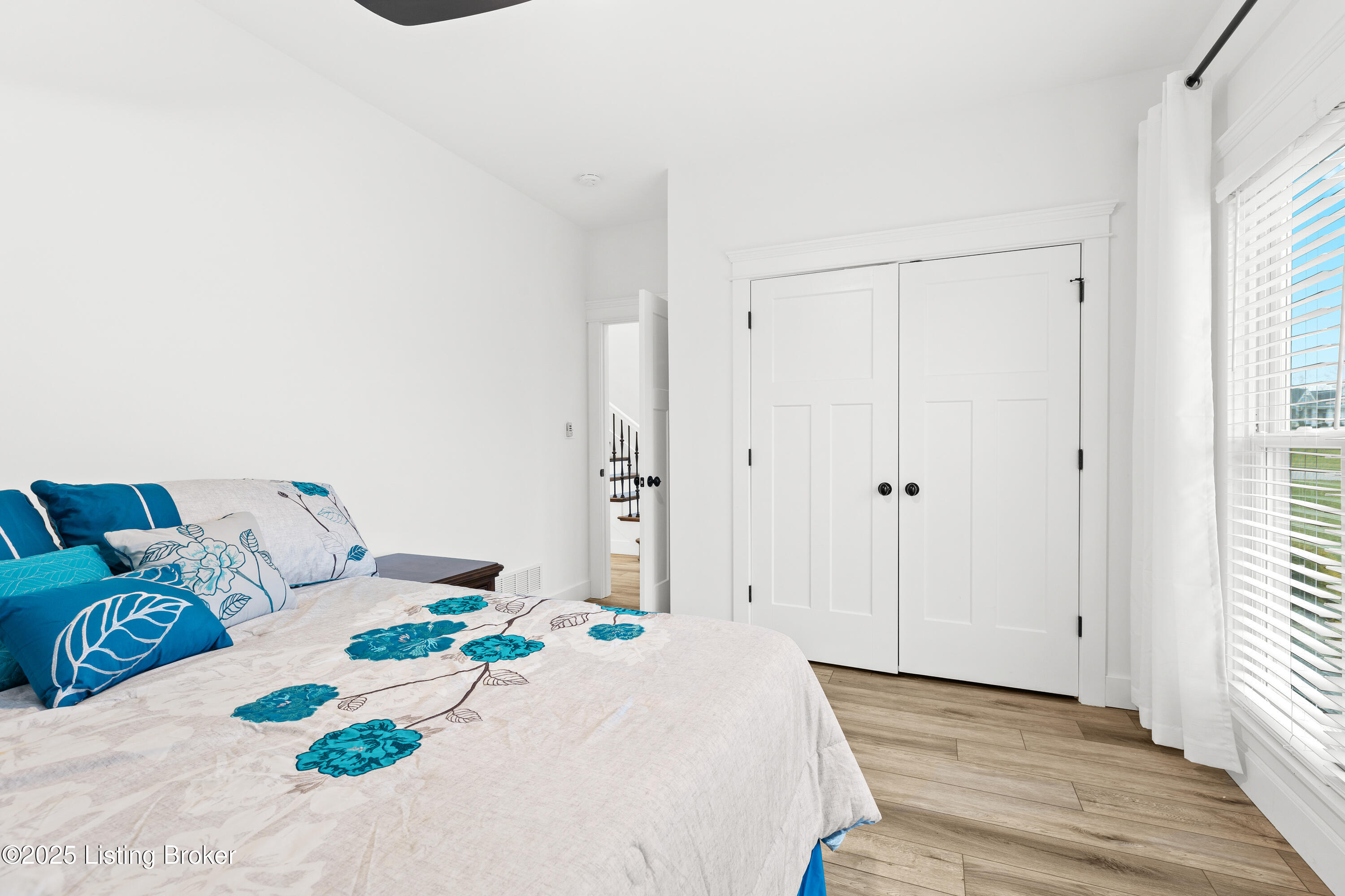 375 Painted Leaf Ct