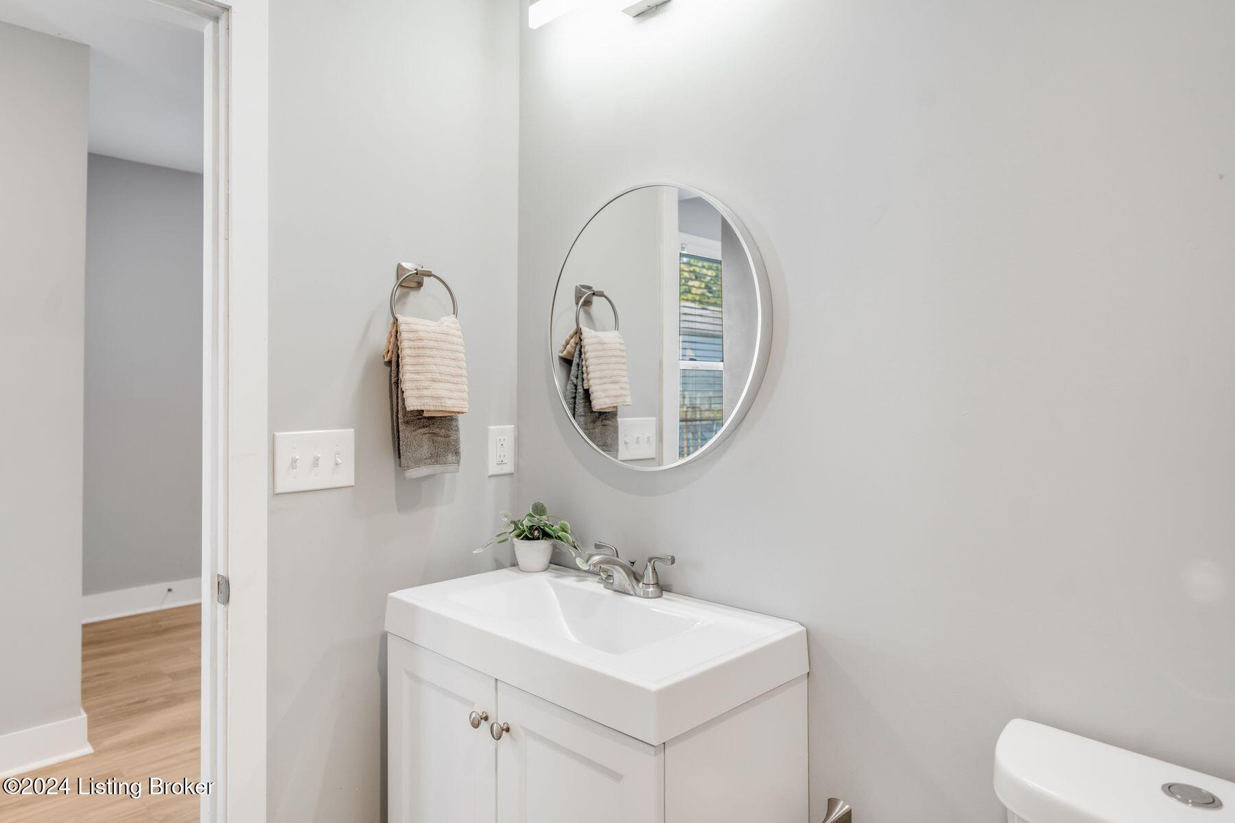 1820 Owen St