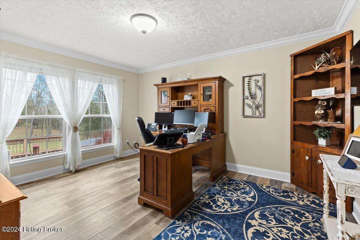3101 Hillsboro Rd