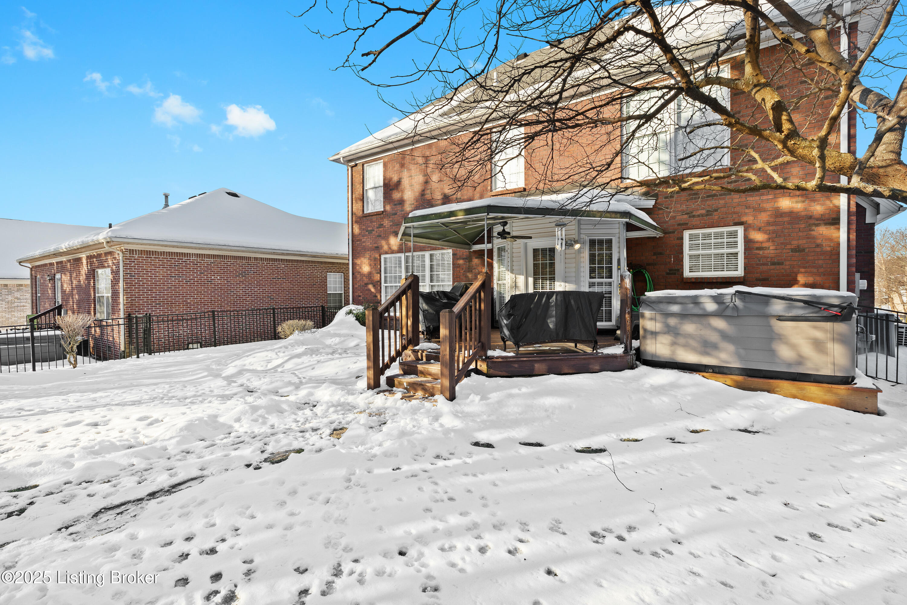 4101 Sunny Crossing Dr