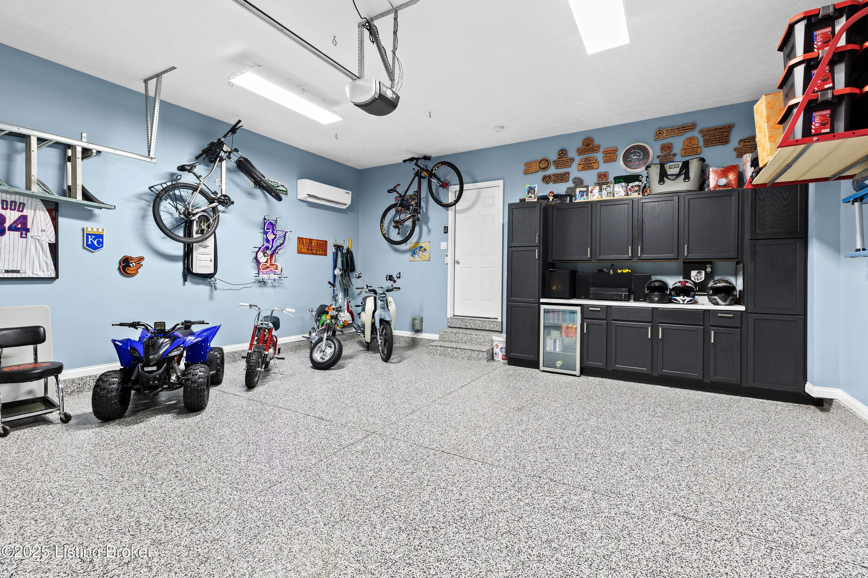 4101 Sunny Crossing Dr