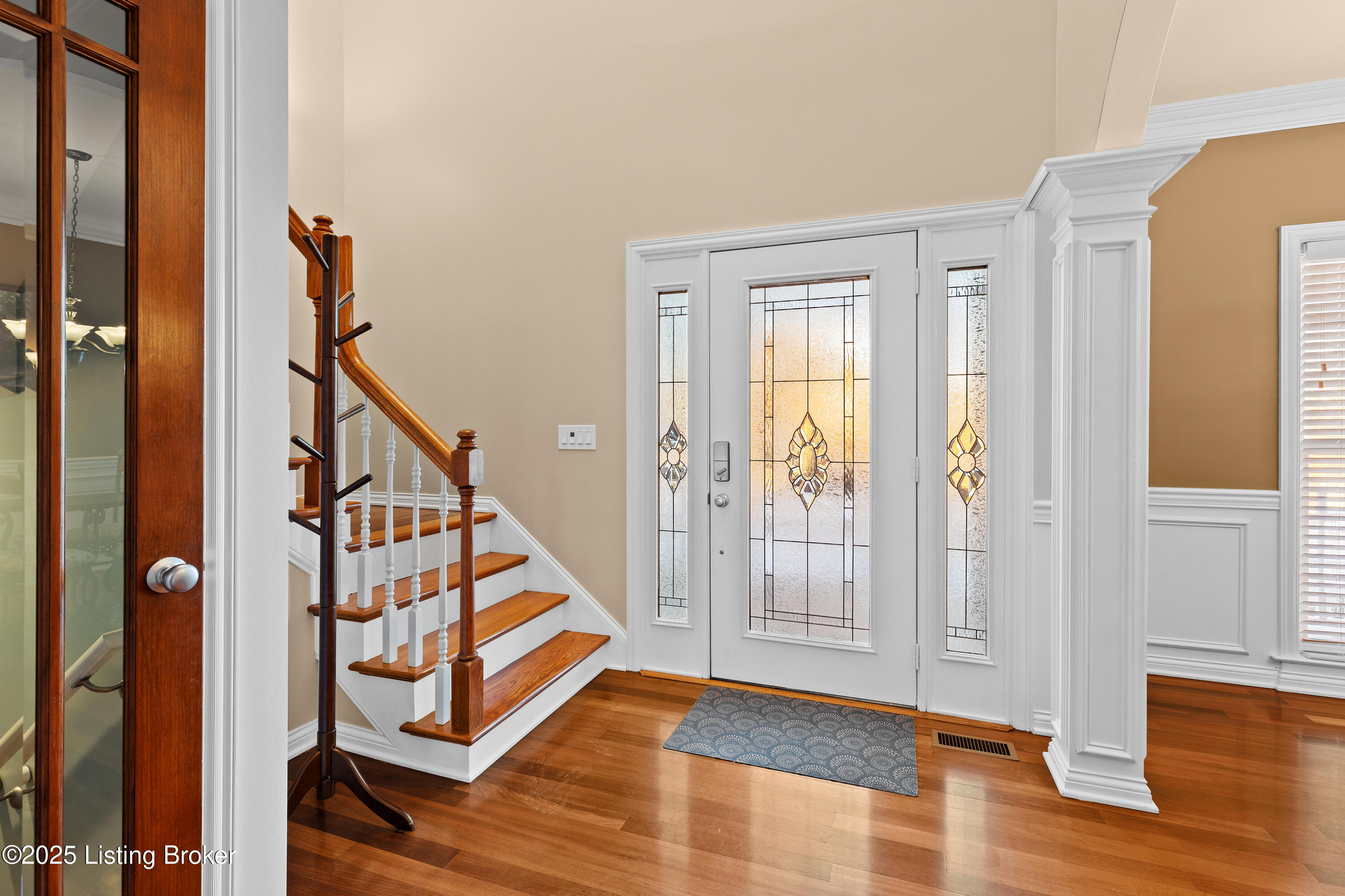 4101 Sunny Crossing Dr
